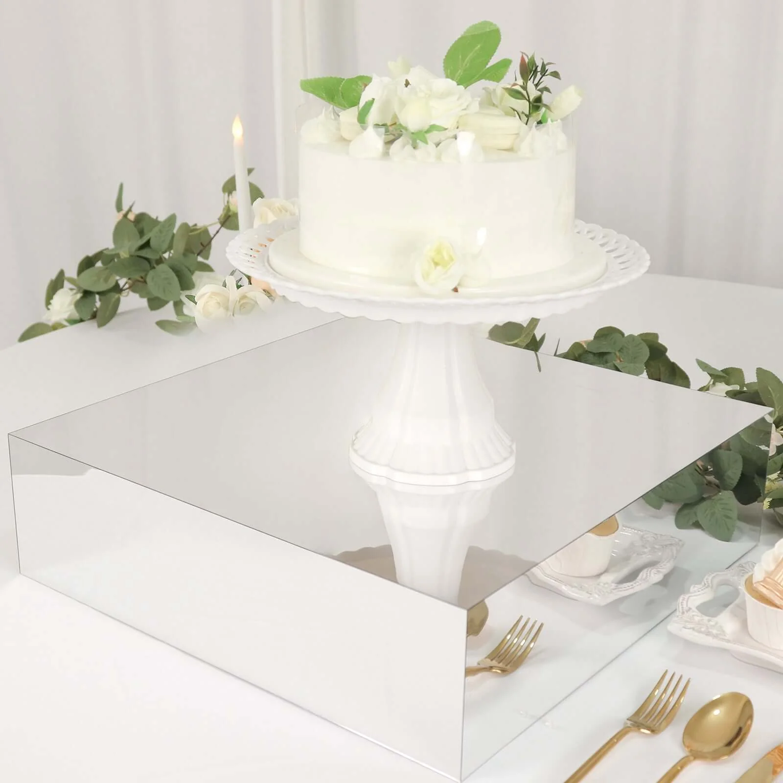 Acrylic Cake Box Stand 18"x18" Transparent Pedestal Riser Silver - Hollow Bottom for Event Displays - Image 8