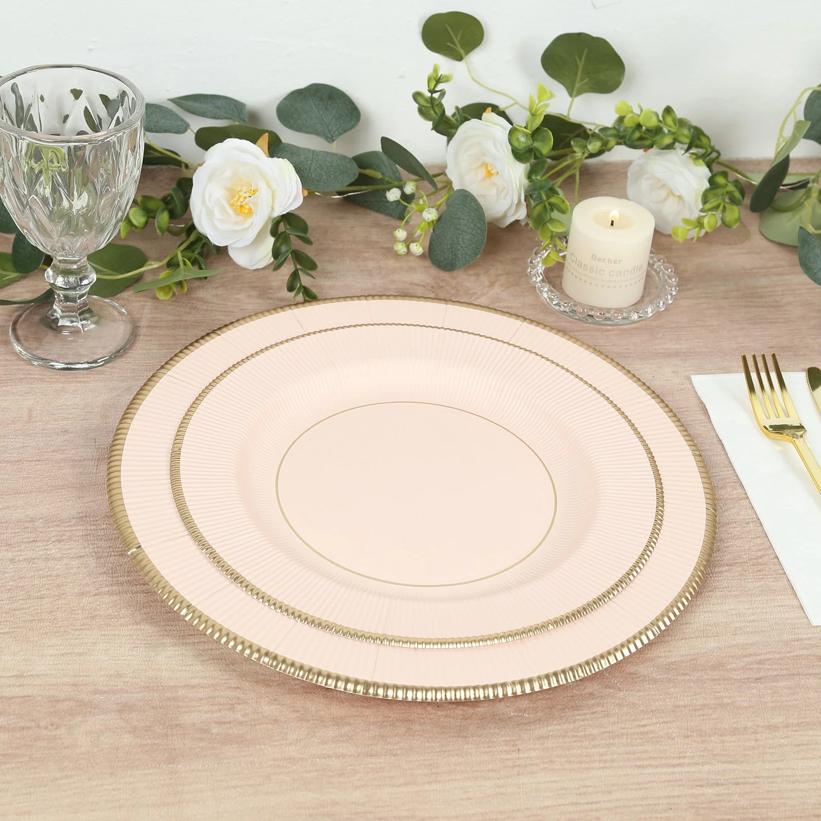 25-Pack Paper Round Dinner Plates 10" Blush Sunray Design with Gold Rim - 350GSM Heavy Duty Disposable Party Plates - Image 3