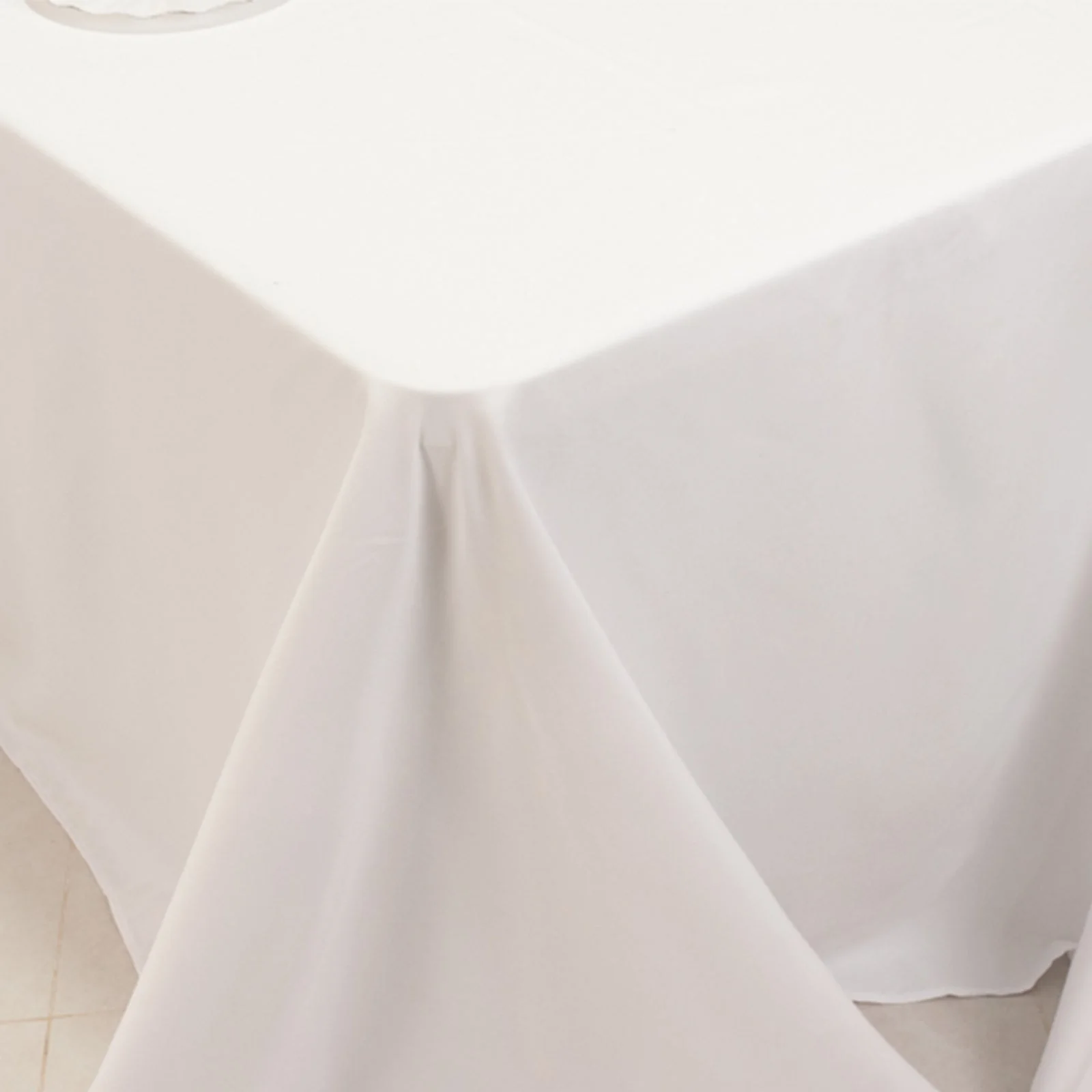 Cotton Blend Rectangle Tablecloth 90"x156" White with Seamless Wrinkle-Resistant Finish - Ideal for Banquets and Special Events - Image 7