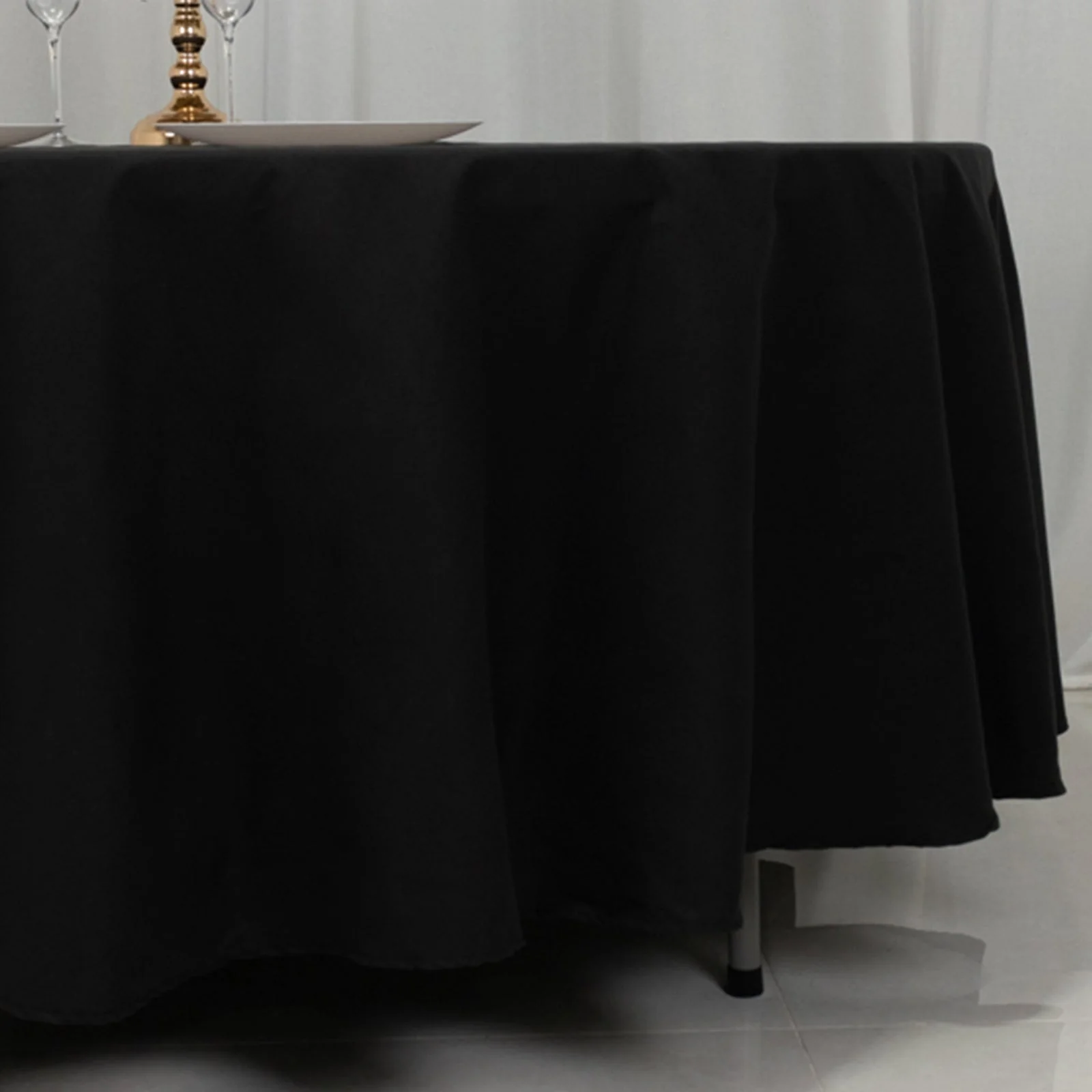 Cotton Blend Round Tablecloth 108" Black - Wrinkle-Resistant Finish Table Cover - Image 2