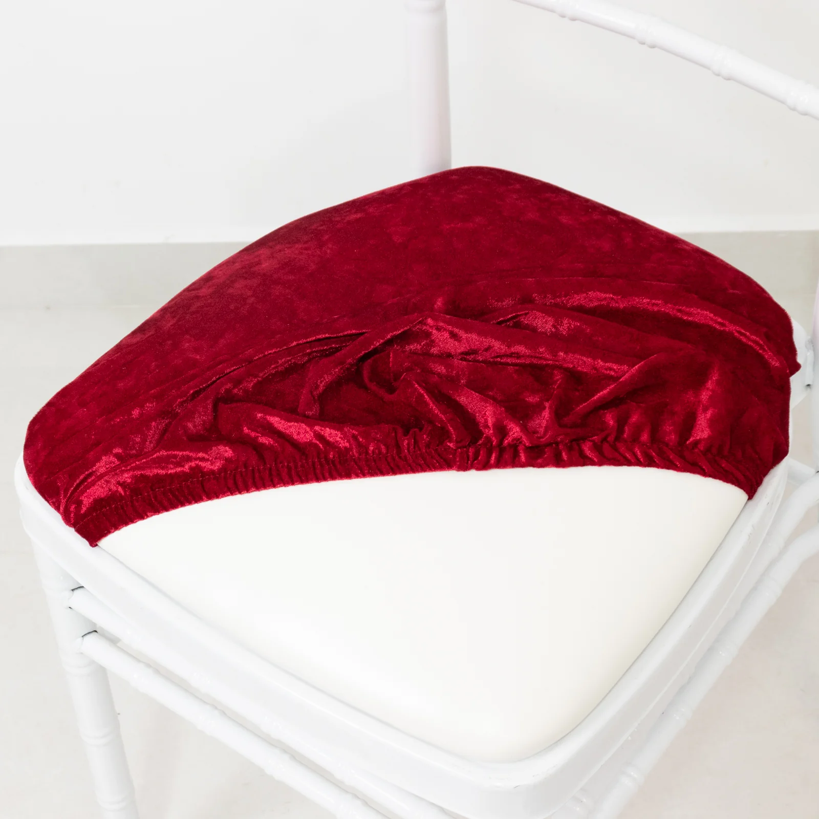 5 Pack Crushed Velvet Chiavari Chair Seat Pad Covers – Red Stretch Cushion Slipcovers for Dining Chairs, Washable & Reusable - Image 2