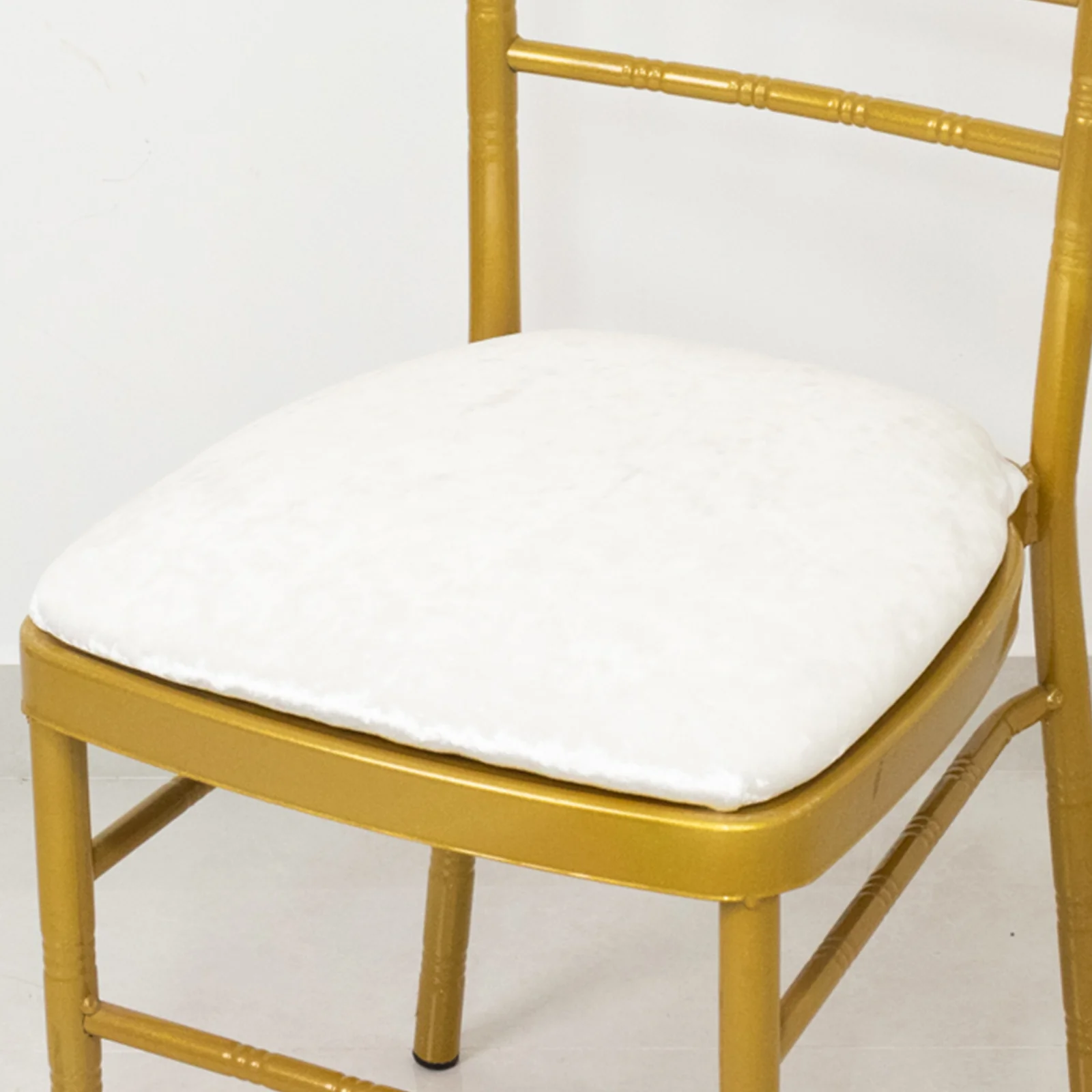 5 Pack Crushed Velvet Chiavari Chair Seat Pad Covers – White Stretch Cushion Slipcovers for Dining Chairs, Washable & Reusable