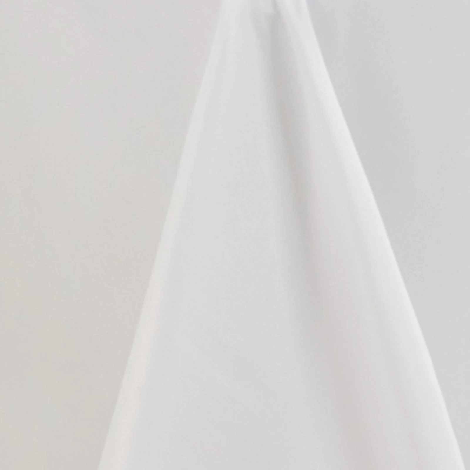Fire Retardant Premium Polyester Round Tablecloth 132" White - Wrinkle-Resistant and Safety Certified Seamless Table Cover for Events & Gatherings - Image 9
