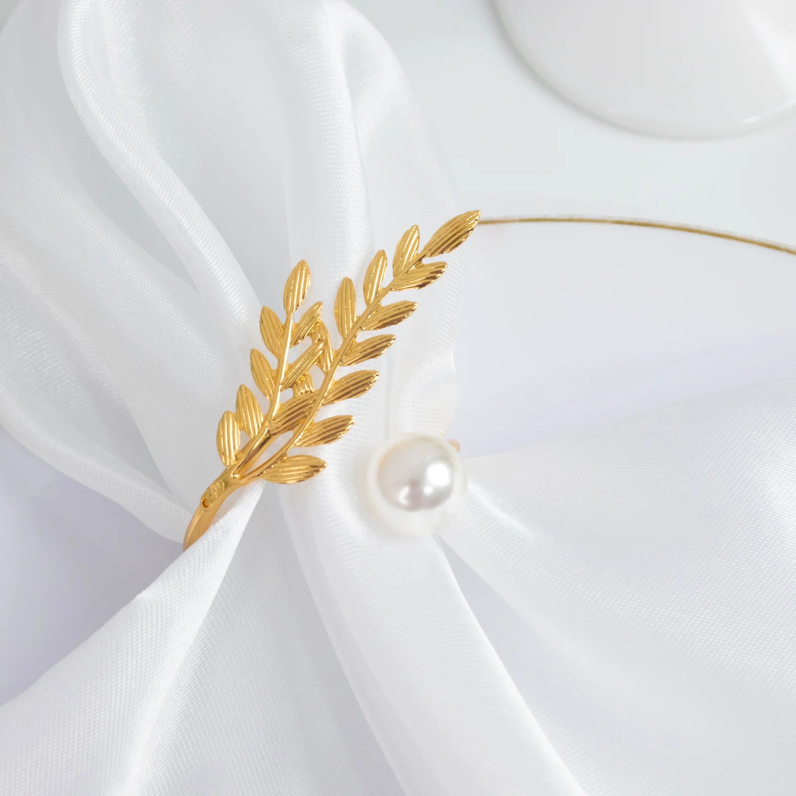 10 Pack Gold Leaf Napkin Rings with White Pearl Accent – Metal Wheat Leaf Napkin Holders for Wedding Table Décor - 1.5" - Image 9
