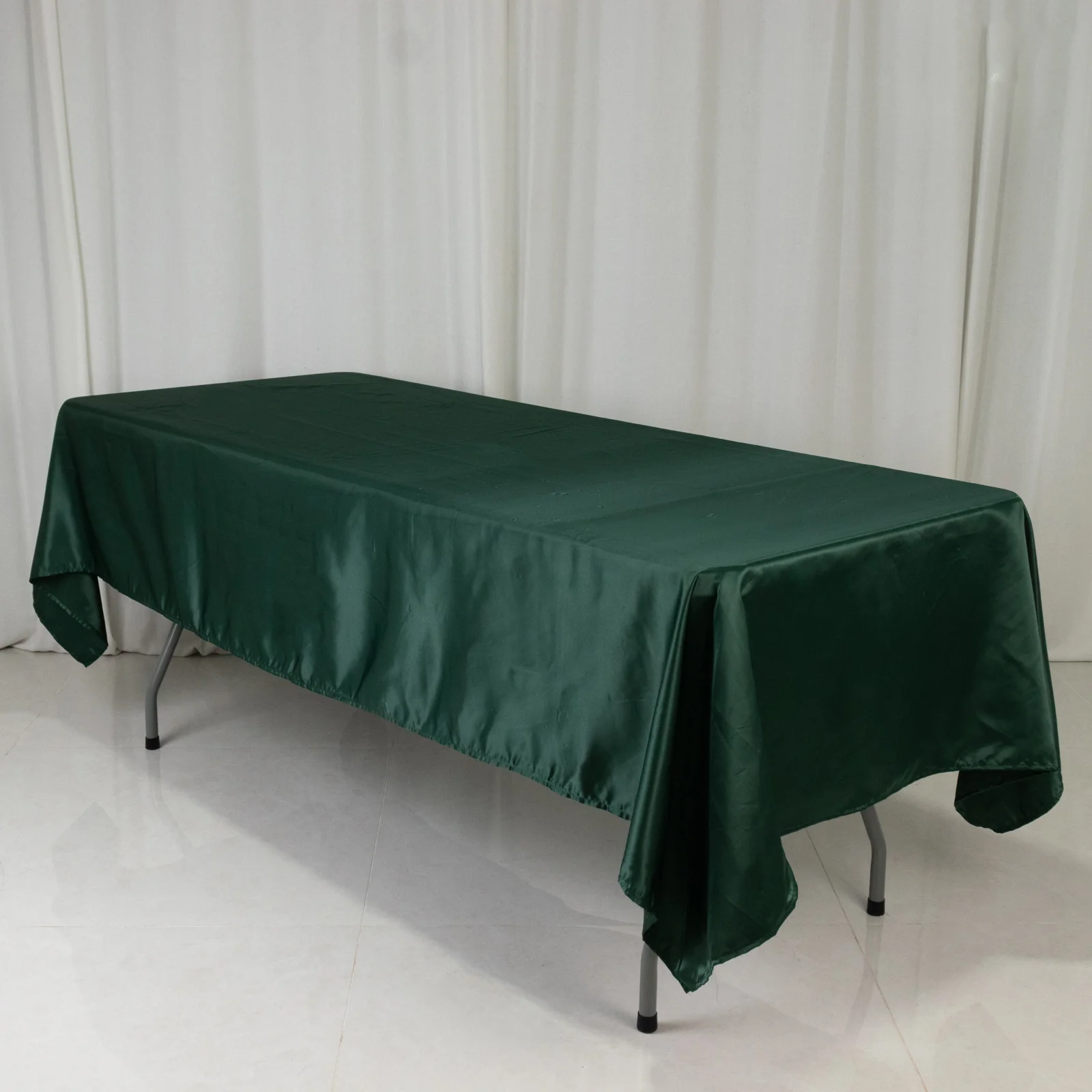 Lamour Satin Rectangle Tablecloth 60"x102" Hunter Emerald Green - Wrinkle Resistant Table Cover