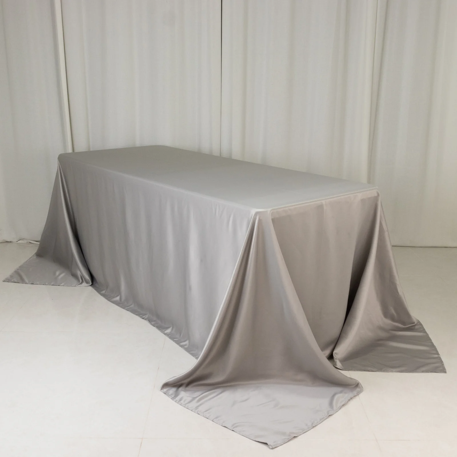 Lamour Satin Rectangle Tablecloth 90"x132" Silver - Seamless Table Cover
