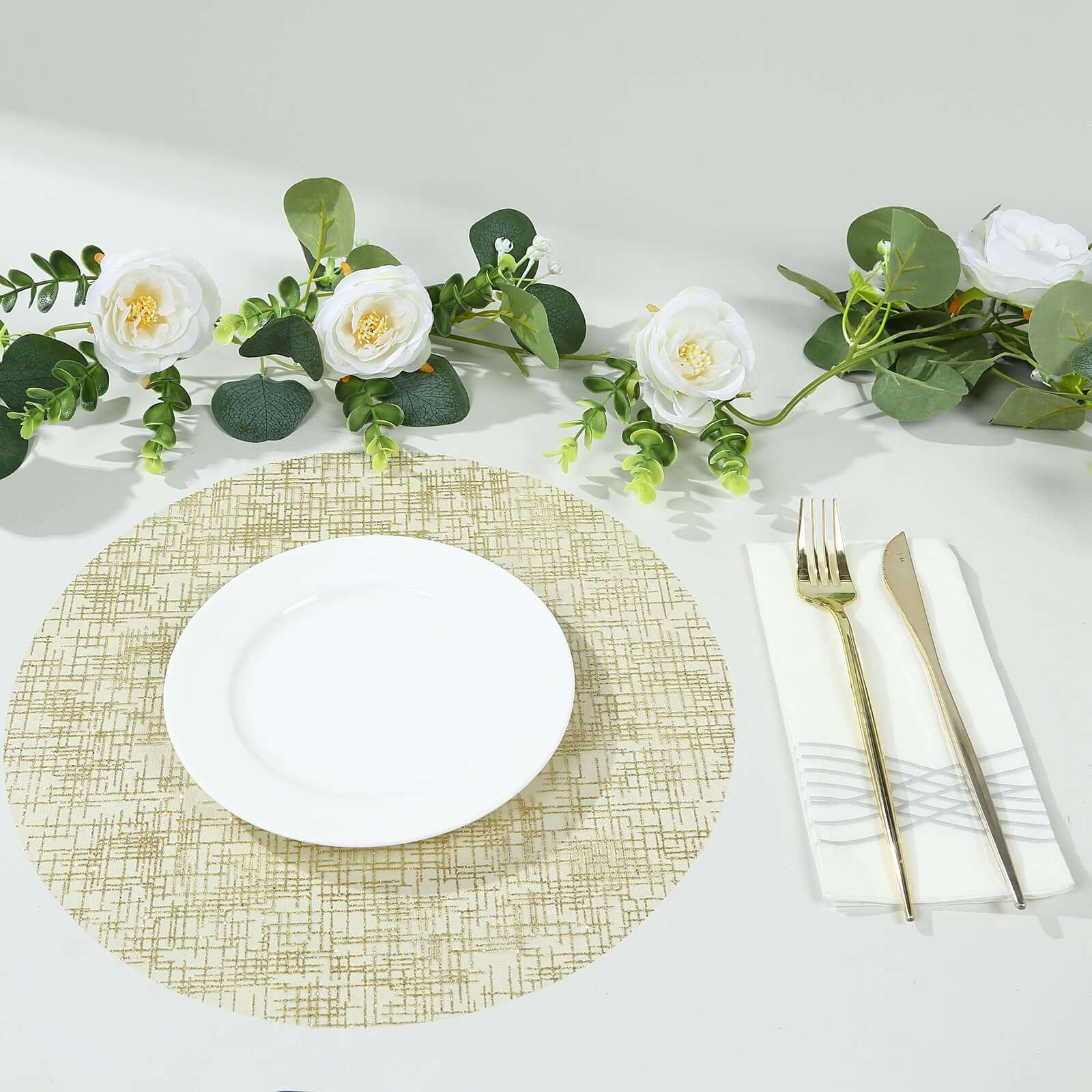 10-Pack Mesh Table Placemats 13" Round Glitter Design Metallic Gold - Polyester Disposable Dining Mats - Image 11