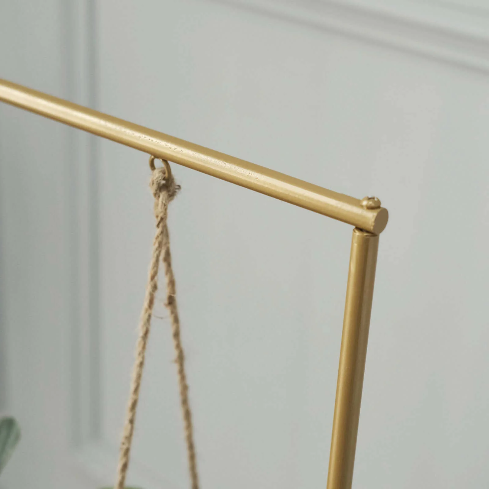 Metal Cake Swing Stand with Jute Rope 3ft Gold - Modern Hanging Dessert Display Centerpiece for Weddings Bridal Showers & Birthdays - Image 6