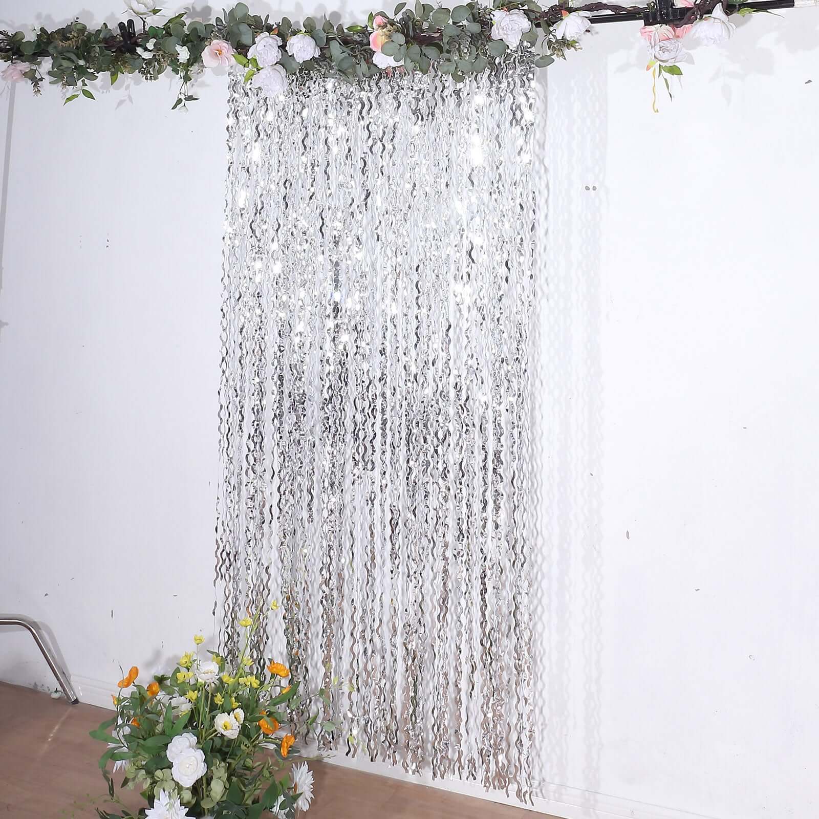 Metallic Silver Wavy Tinsel Streamer Party Backdrop, Curly Foil Fringe Photo Booth Curtain 3ftx6ft - Image 3