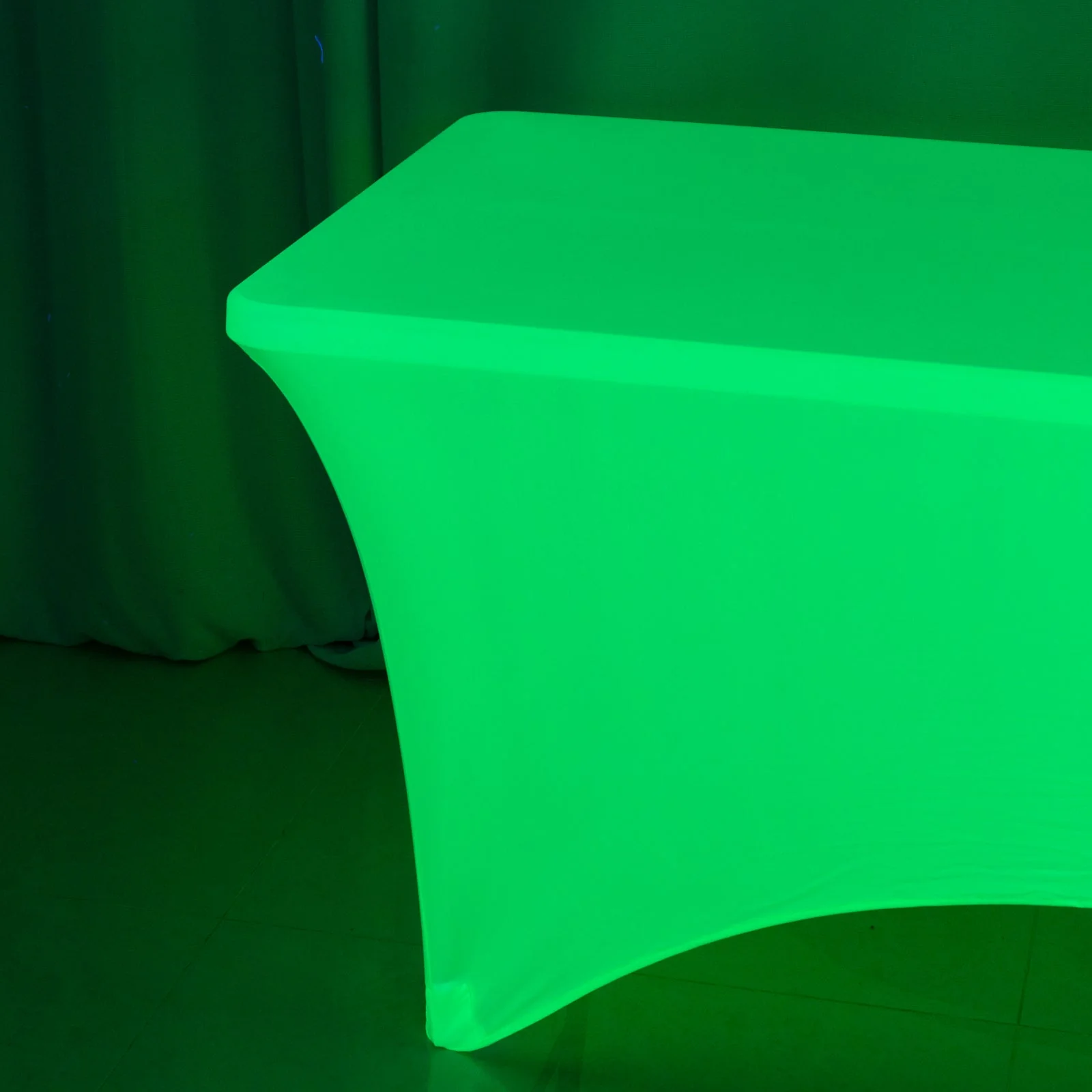 Glow Neon Green Fitted Tablecloth – 6ft Spandex, Wrinkle-Free Cover for Rectangular Tables - Image 6