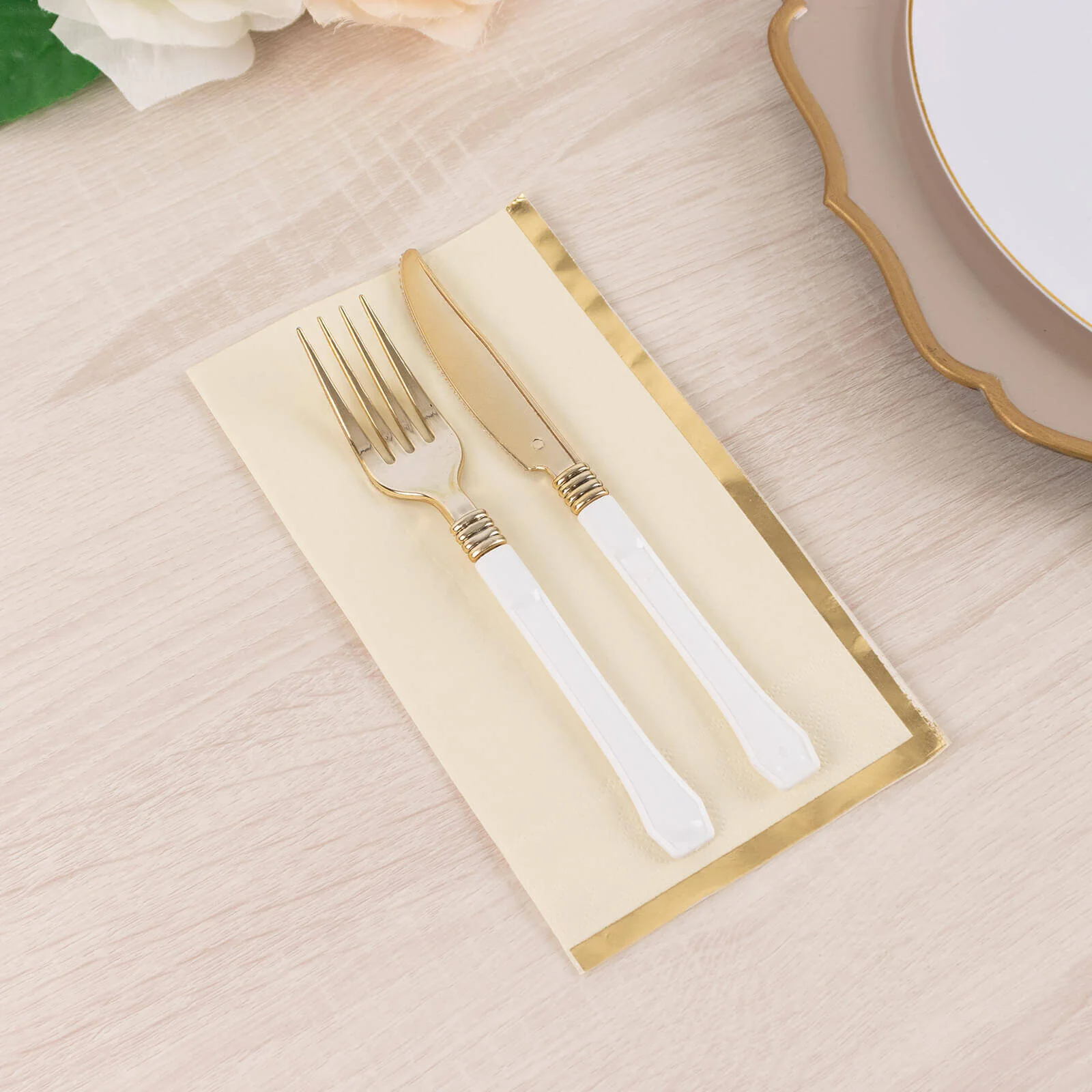 50-Pack Paper Dinner Napkins 2 Ply Ivory with Gold Foil Edge - Soft Disposable Napkins - Image 2