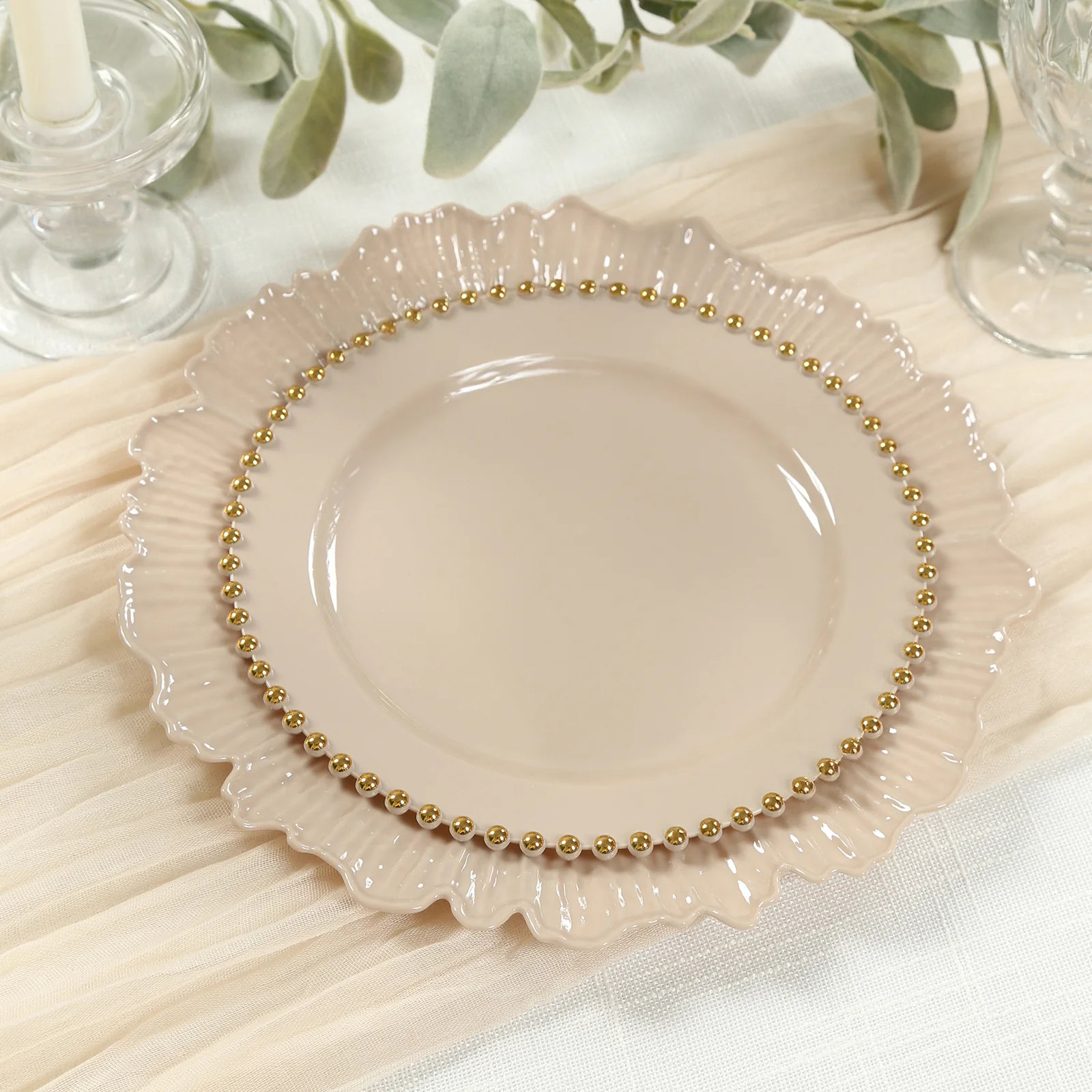 10 Pack Plastic Dessert Appetizer Plates in Taupe with Gold Beaded Rim, Disposable Round Salad Party Plates 8" - Image 8
