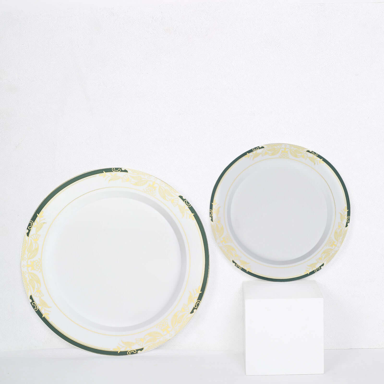 10-Pack Plastic Round Dinner Plates 10" White with Hunter Emerald Green Rim and Gold Vine Design - Stylish Disposable Party Plates for Modern & Sophisticated Table Decor - Image 9