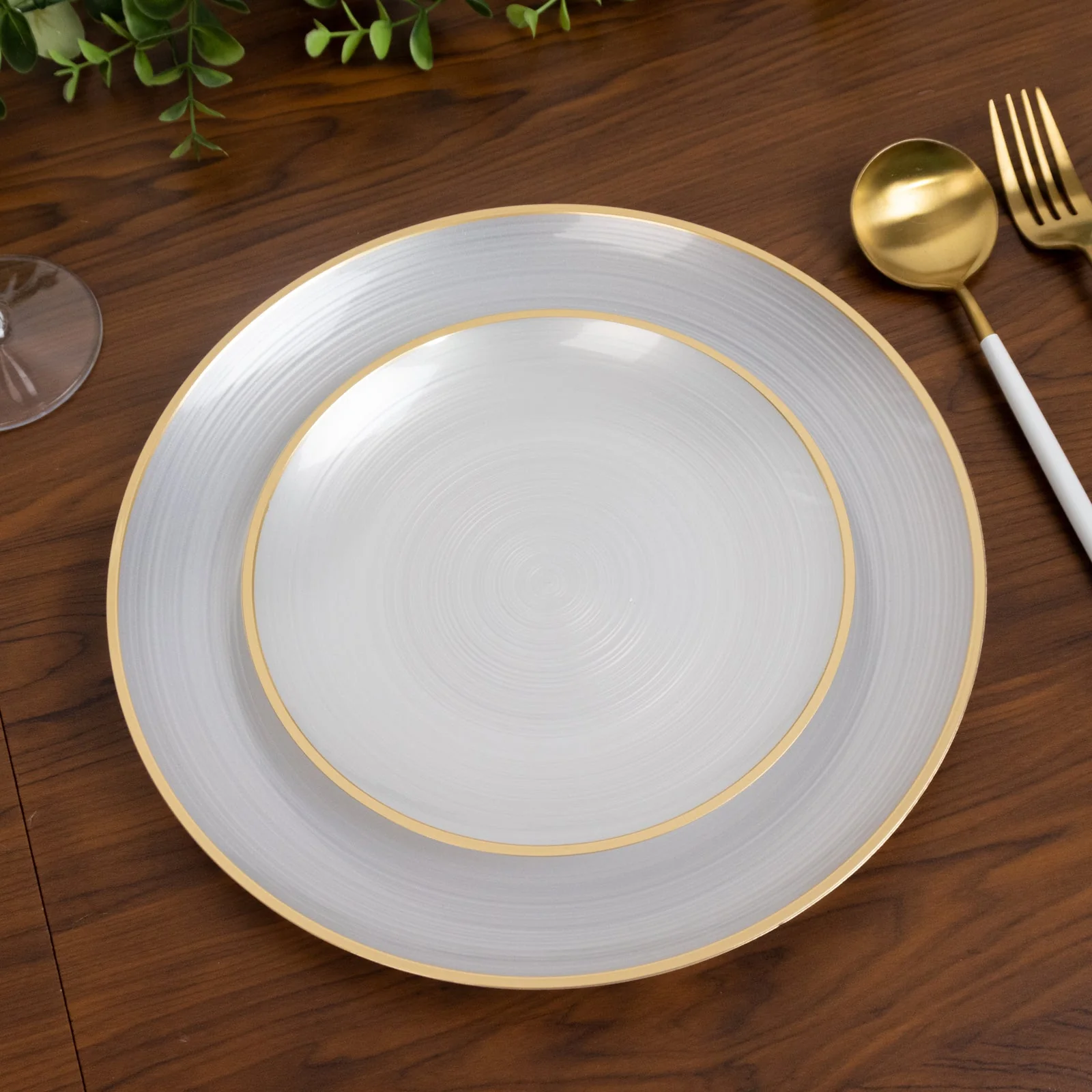 20-Pack Plastic Salad Dessert Plates 7" Round Transparent Pearl White Swirl with Gold Rim – Crystal-Like Elegant Party Plates - Image 6