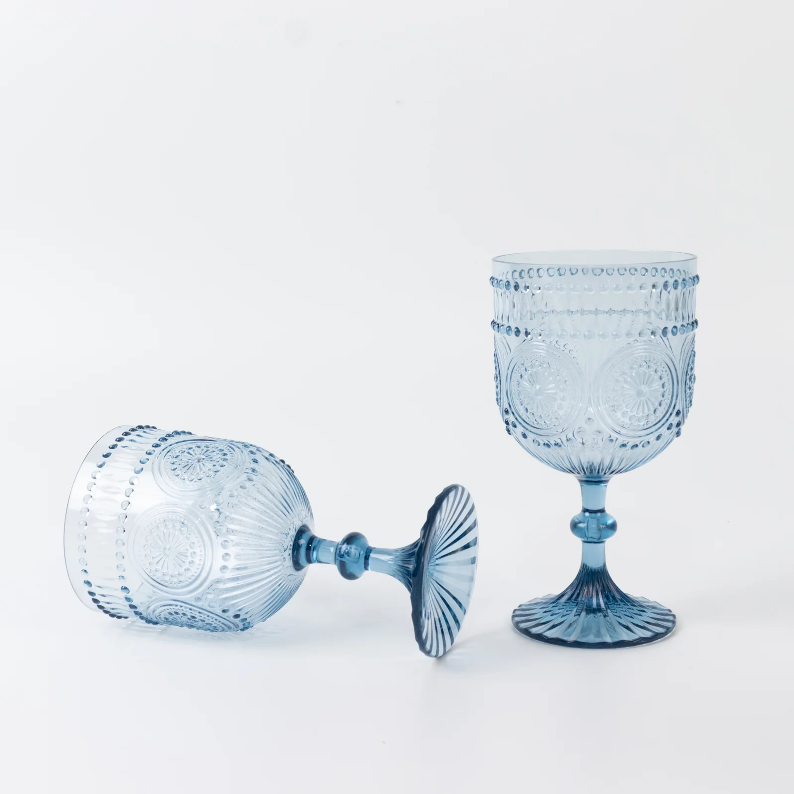 12 Pack Plastic Wine Goblets, 15oz Reusable Shatterproof Dusty Blue Vintage Drinkware – Embossed Floral Pattern Decorative Cups - Image 7