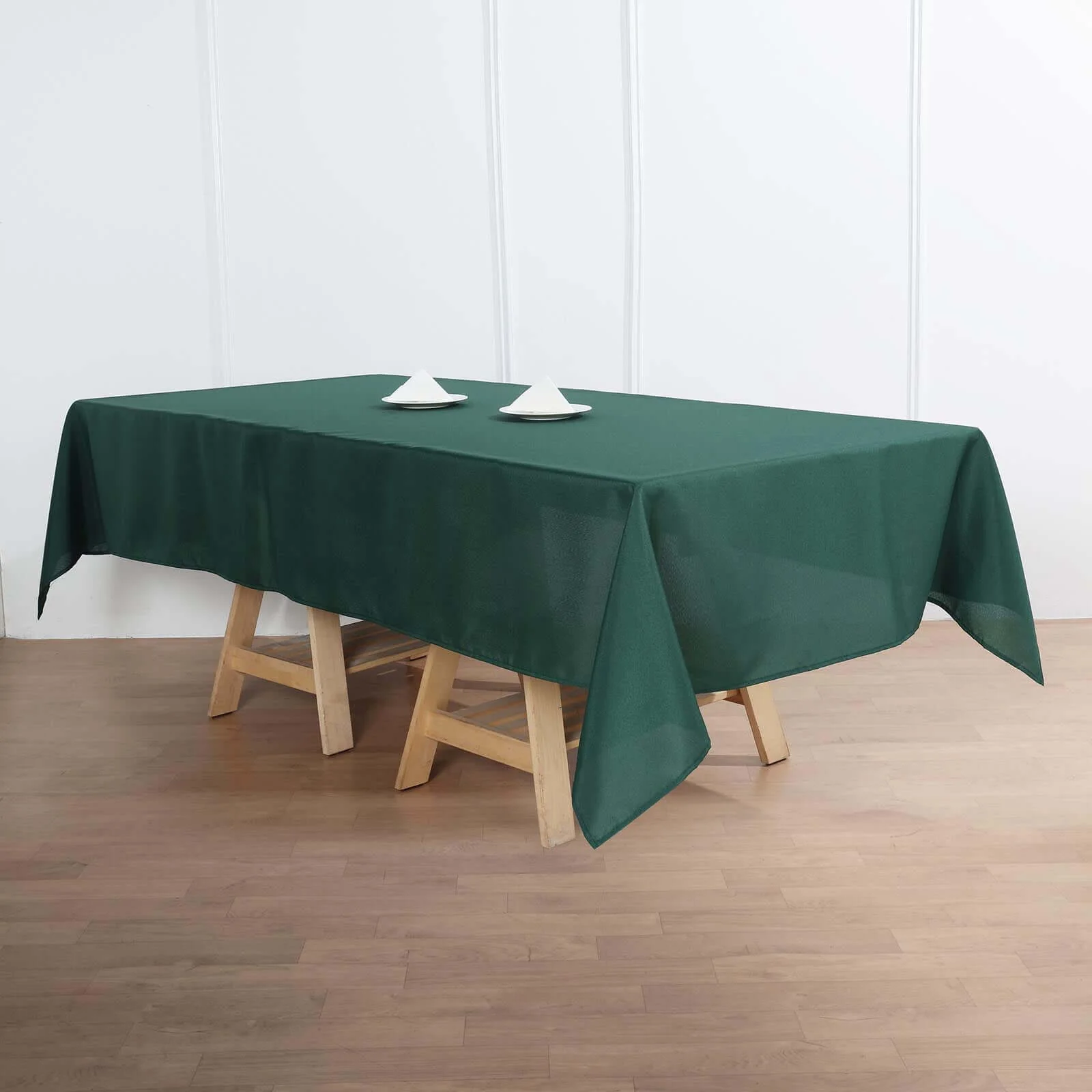 Polyester Rectangle Tablecloth 60"x102" Hunter Emerald Green - Wrinkle-Resistant Finish - Image 2