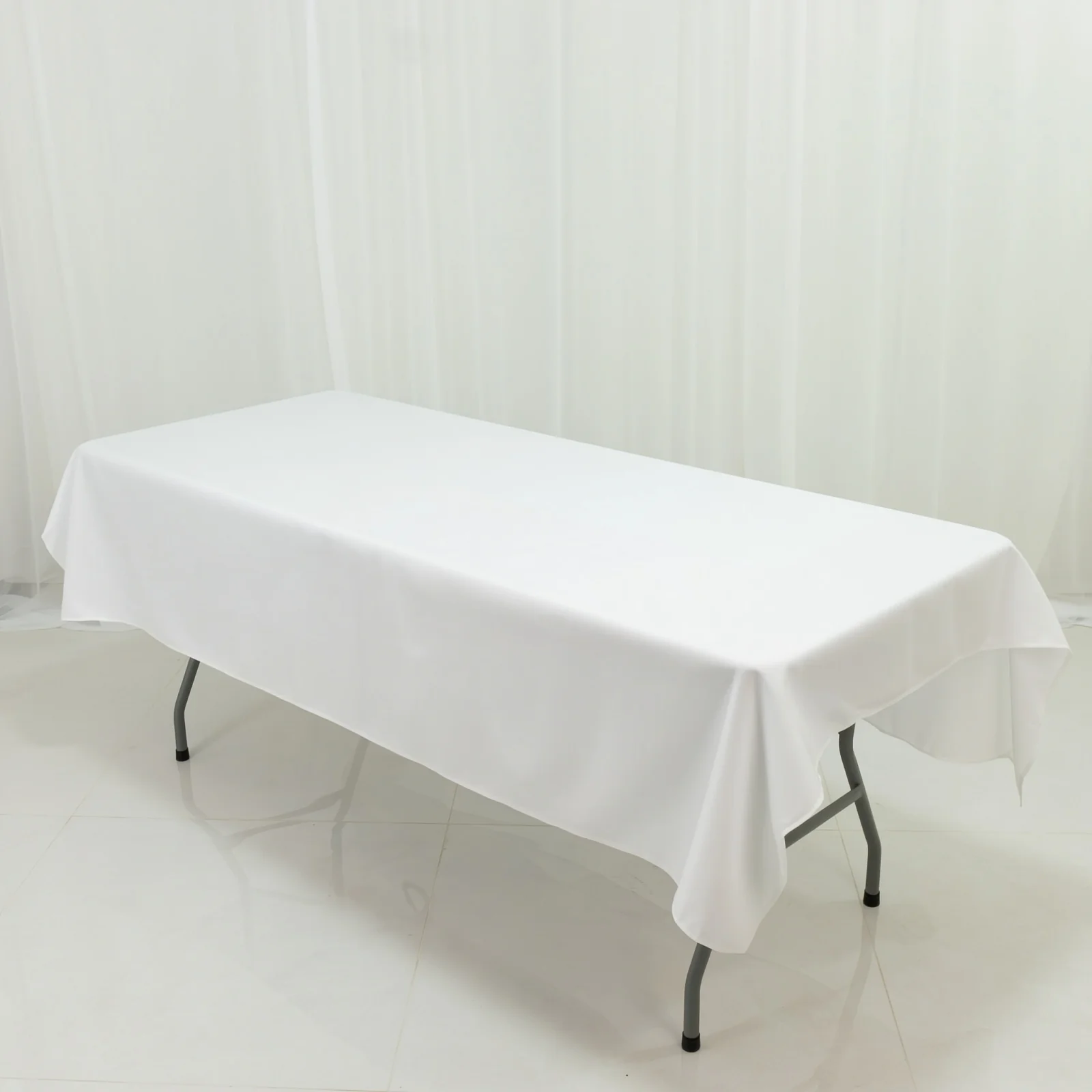 White Polyester Rectangle Tablecloth 60"×84" – Wrinkle-Resistant, Durable Party / Event Table Cover