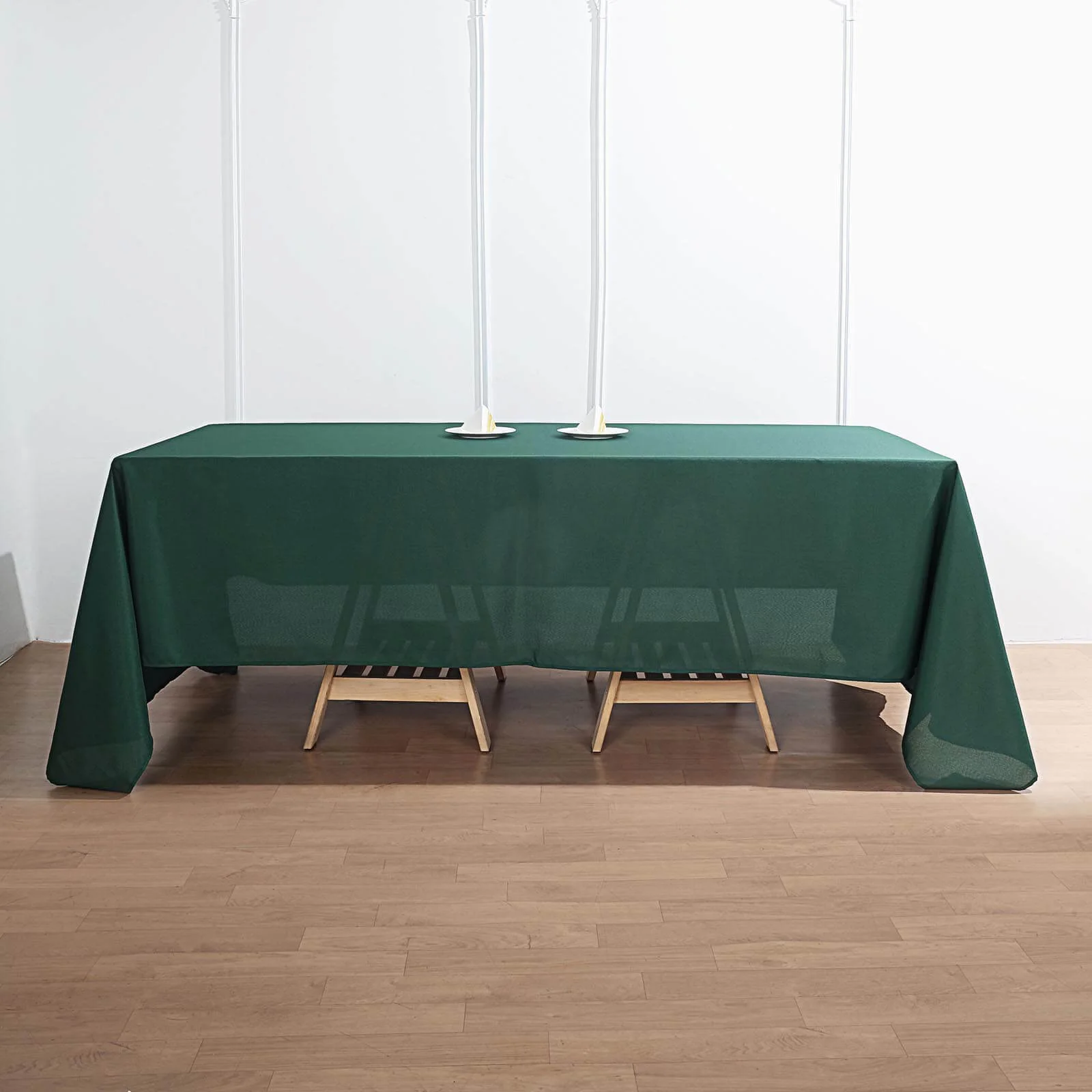 Polyester Rectangle Tablecloth 72"x120" Hunter Emerald Green with Wrinkle-Resistant Finish - Reusable and Polished