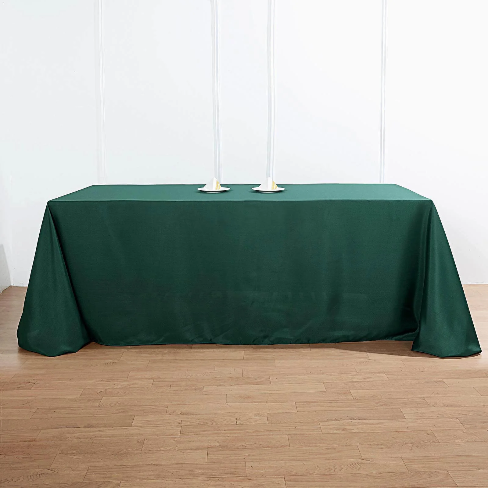 Polyester Rectangle Tablecloth 90"x132" Hunter Emerald Green with Seamless Finish - Image 2