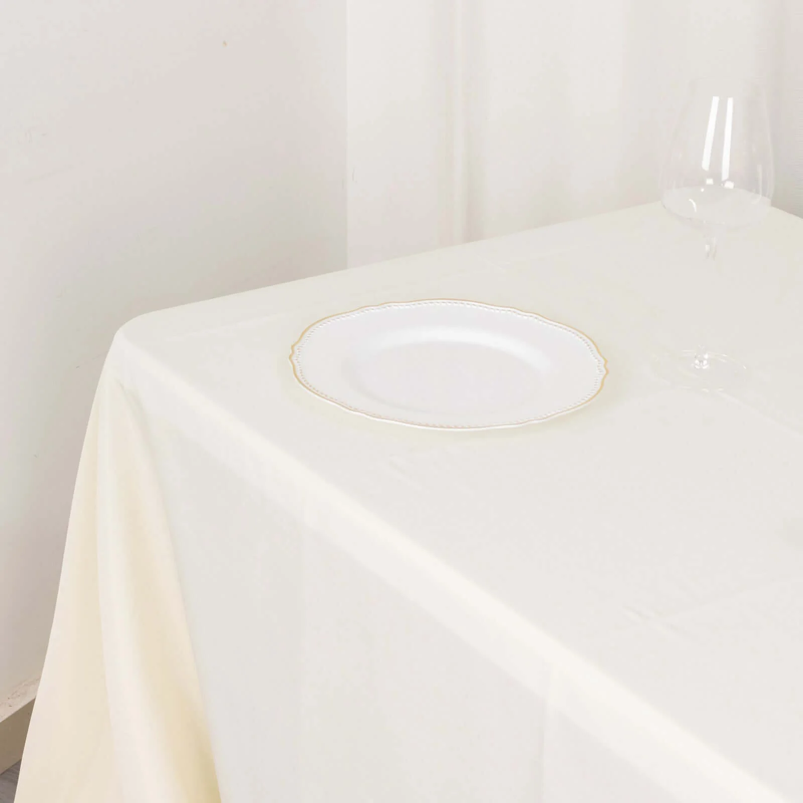 Polyester Rectangle Tablecloth 90"x132" Ivory with Rounded Corners - Seamless Finish - Image 7
