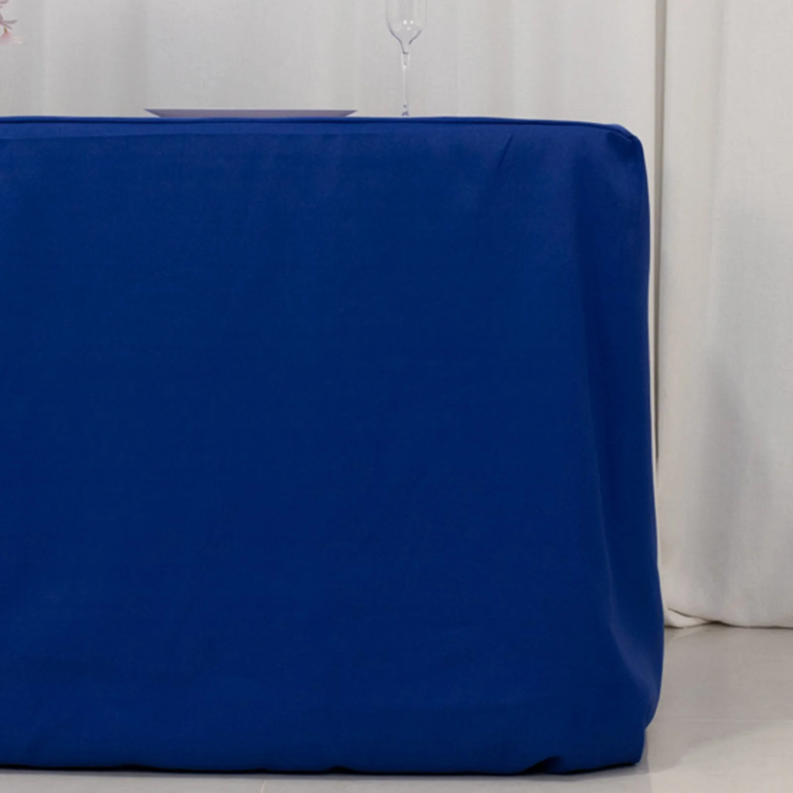 Premium Polyester Rectangle Tablecloth 6ft Royal Blue - Durable Fitted 220GSM Table Cover - Image 2