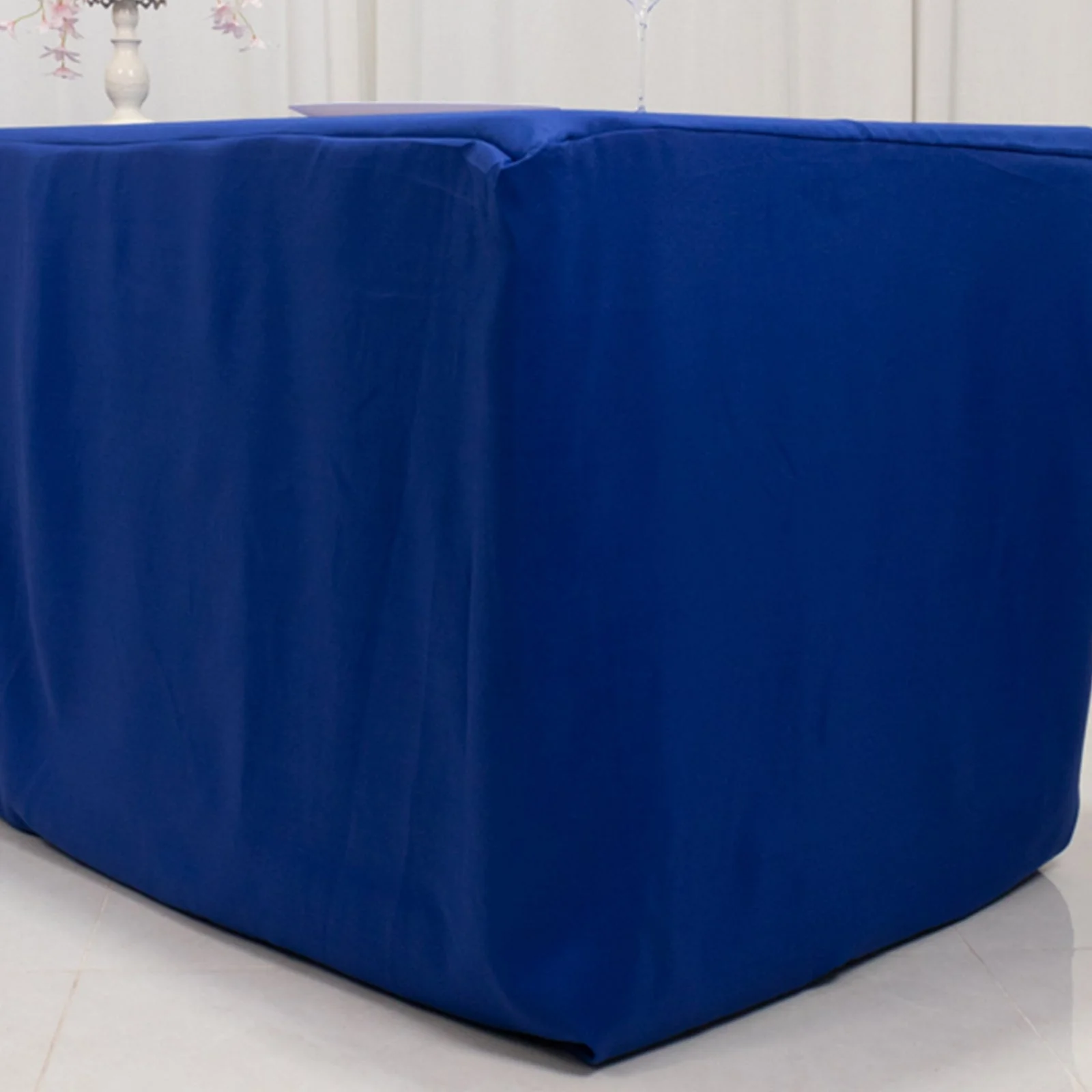 Premium Polyester Rectangle Tablecloth 8ft Royal Blue - Durable Fitted 220GSM Table Cover - Image 6