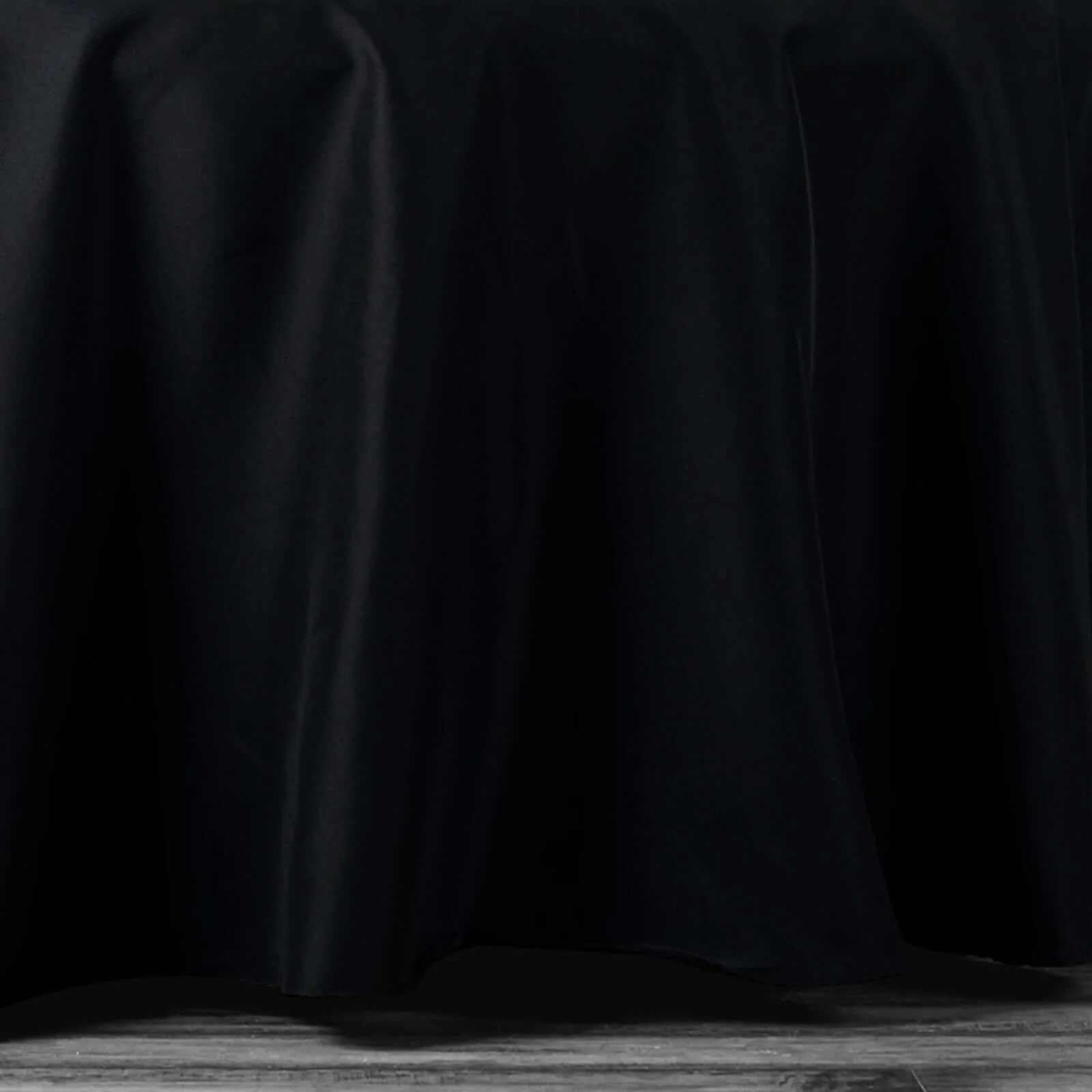 Premium Polyester Round Tablecloth 108" Black - 220GSM Wrinkle-Resistant & Durable Table Cover - Image 7