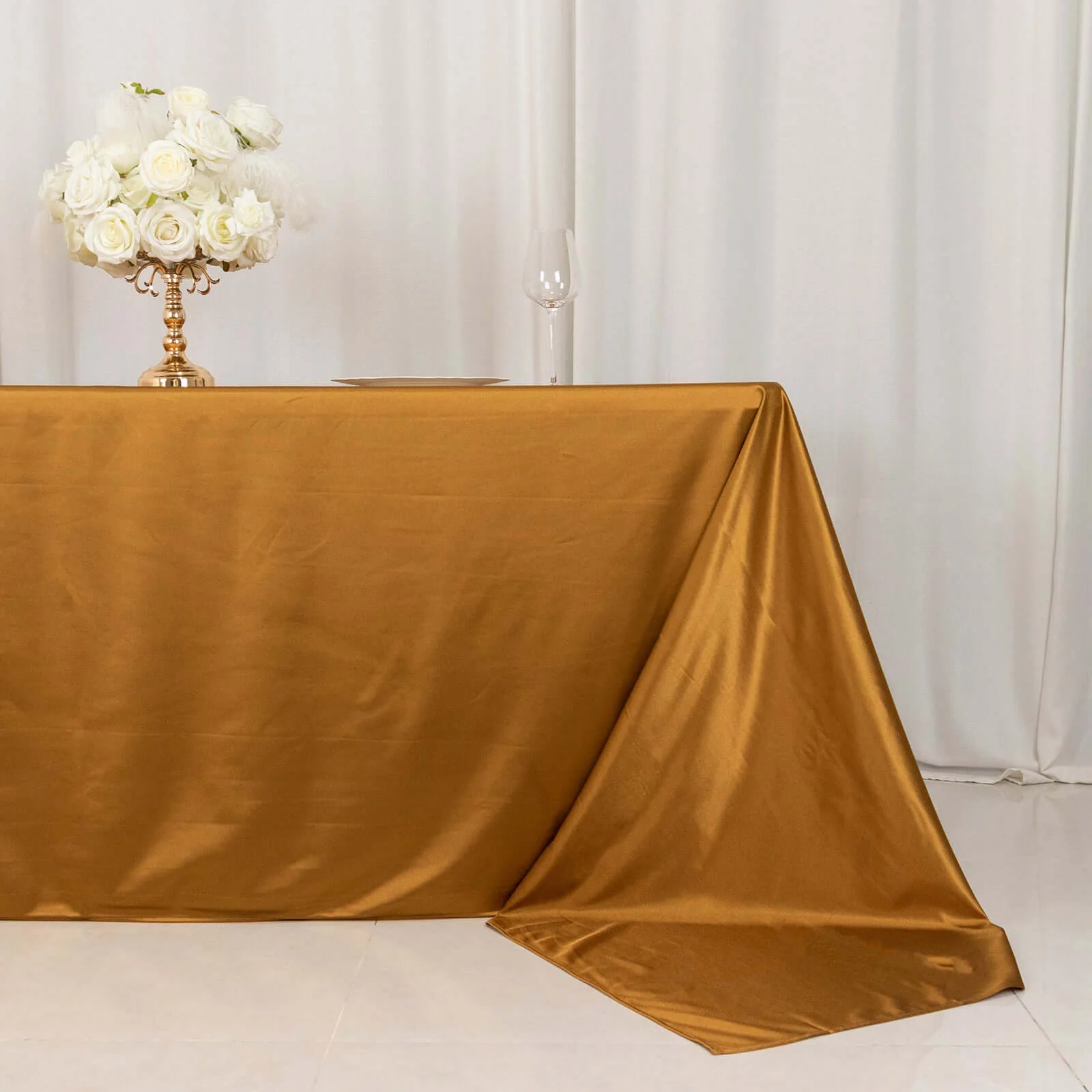 Scuba Rectangular Tablecloth 90"x156" Shimmer Gold - Wrinkle Free & Stain Resistant Seamless Table Cover for Luxurious Events - Image 2