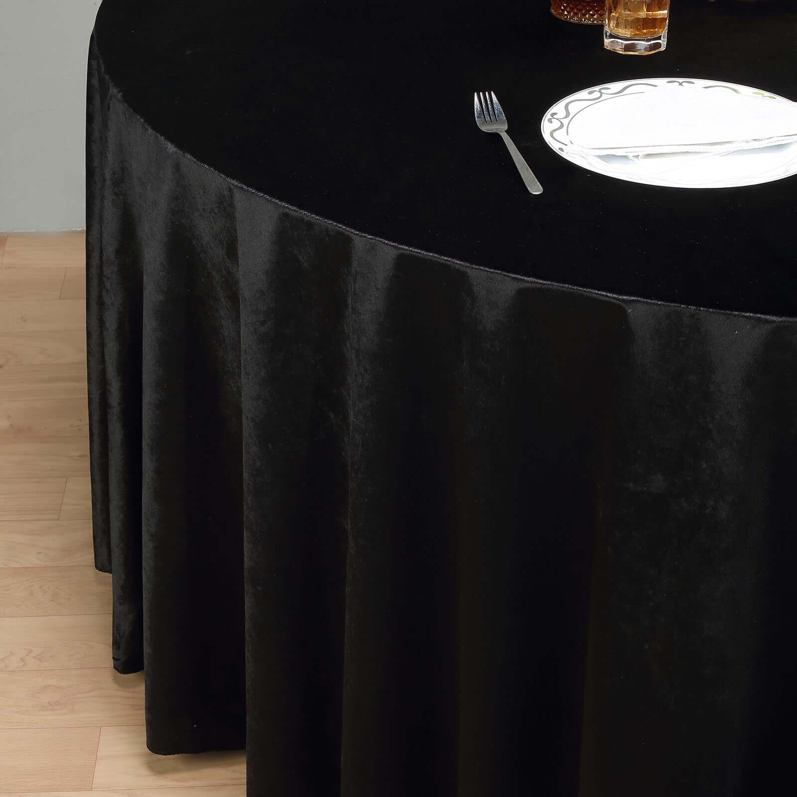Premium Velvet Round Tablecloth 120" Black - Seamless Soft & Reusable Table Cover - Image 7