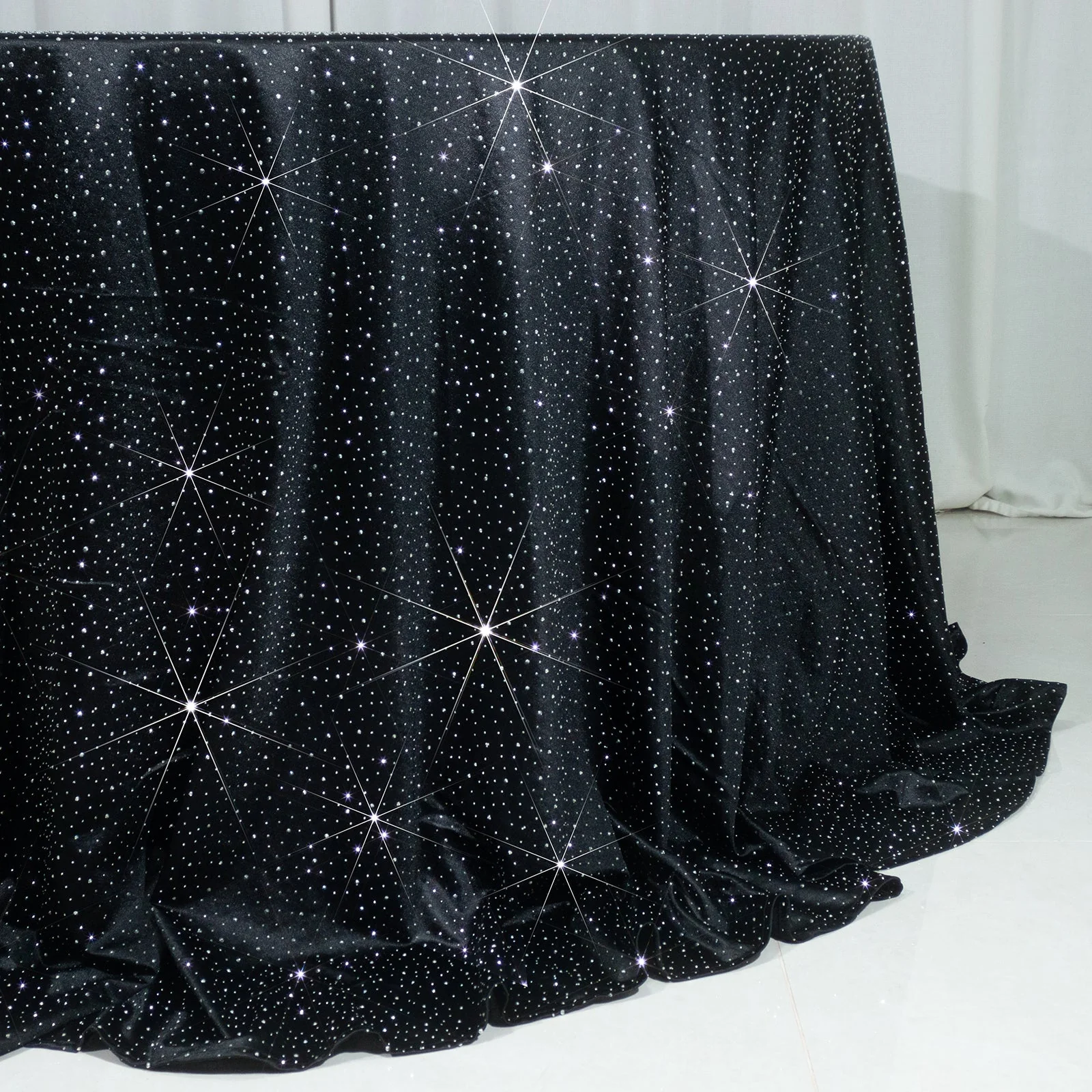 Scuba Round 132″ Black Tablecloth with Rhinestone Accents – Wrinkle-Free, Stain-Resistant & Seamless Luxury Event Cover - Image 6