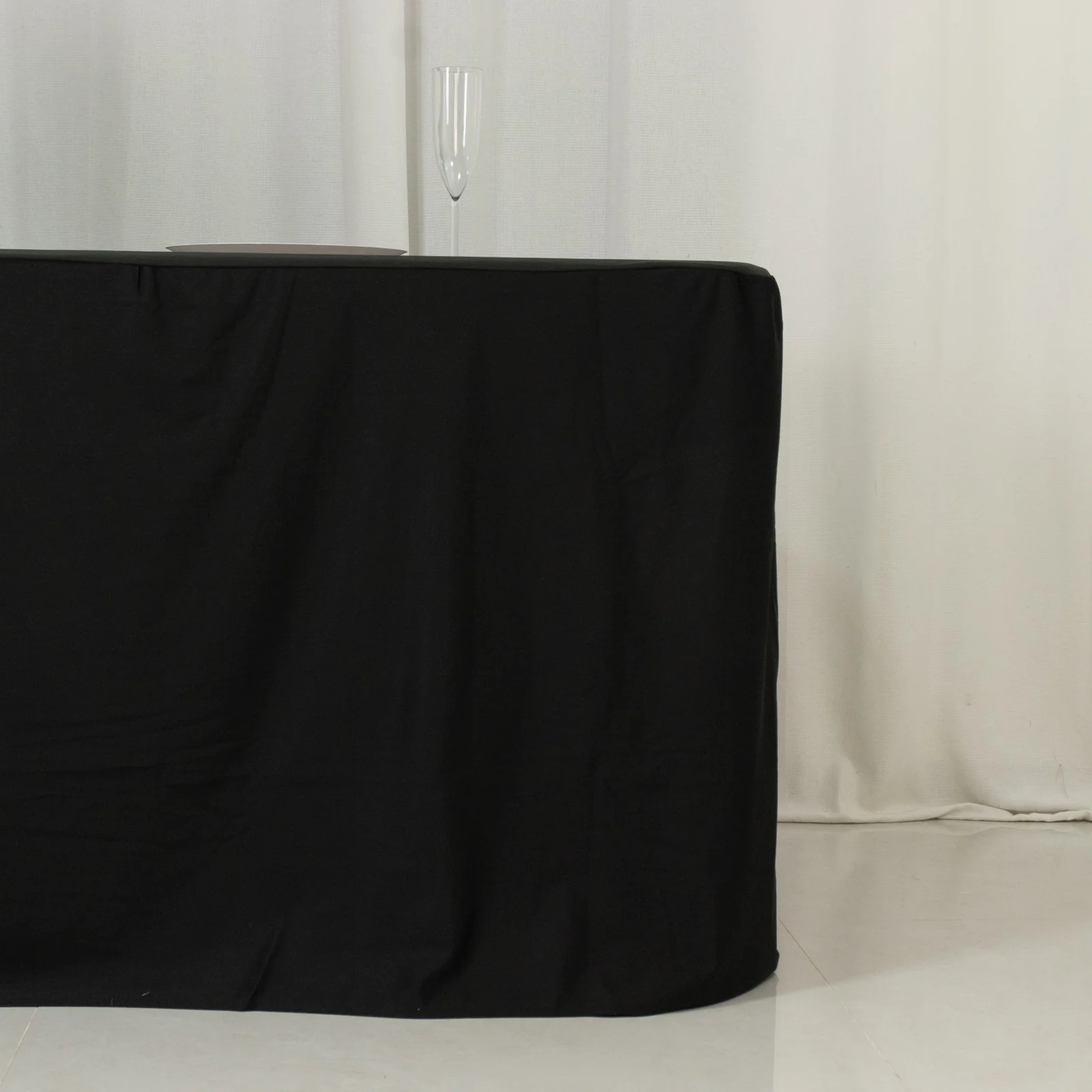 Scuba Rectangular Fitted Tablecloth 8ft Black – Wrinkle-Free, Stain Resistant - Image 2