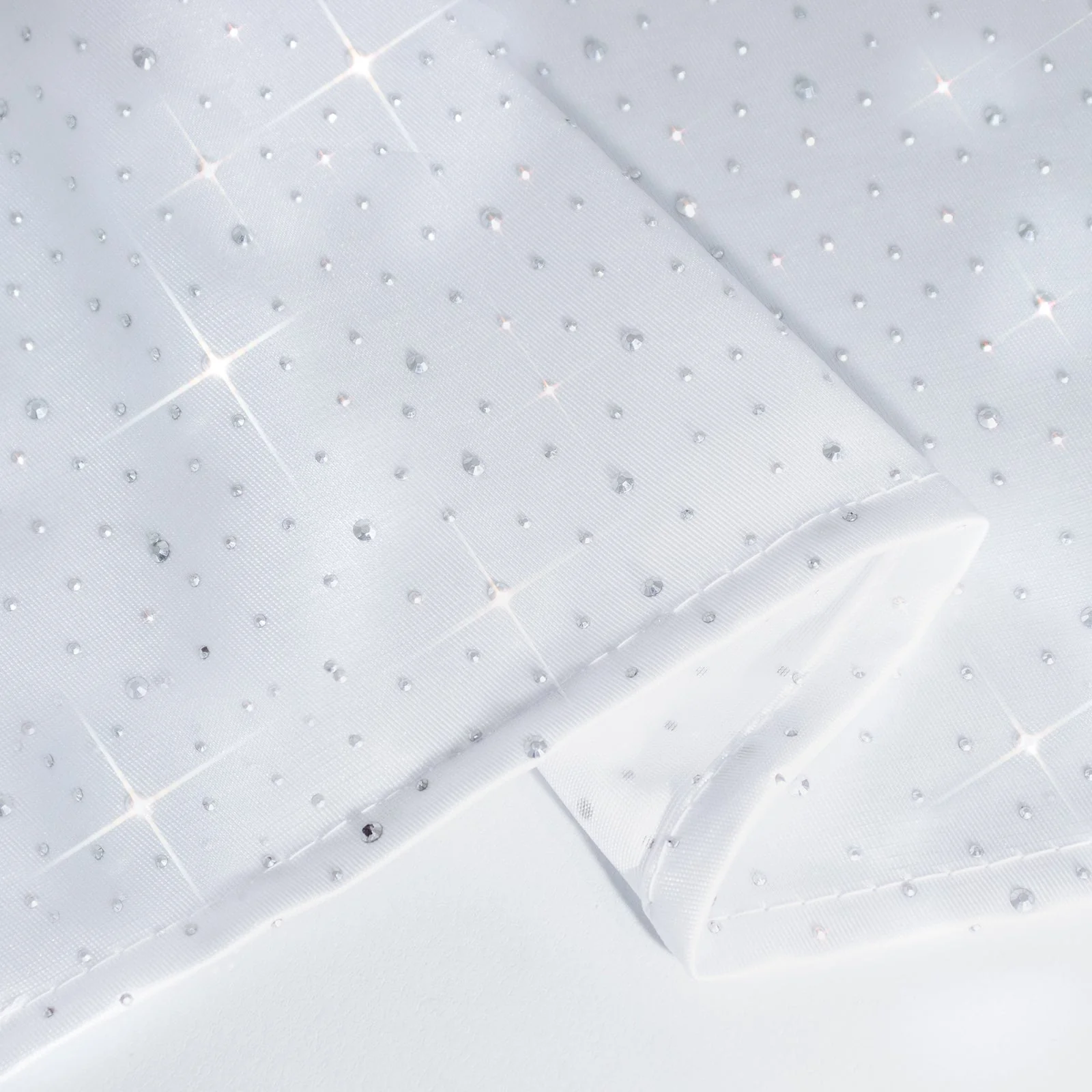 Scuba Rectangular 90"×132" White Tablecloth with Rhinestone Accents – Wrinkle-Free, Stain-Resistant & Seamless Luxury Event Cover - Image 7