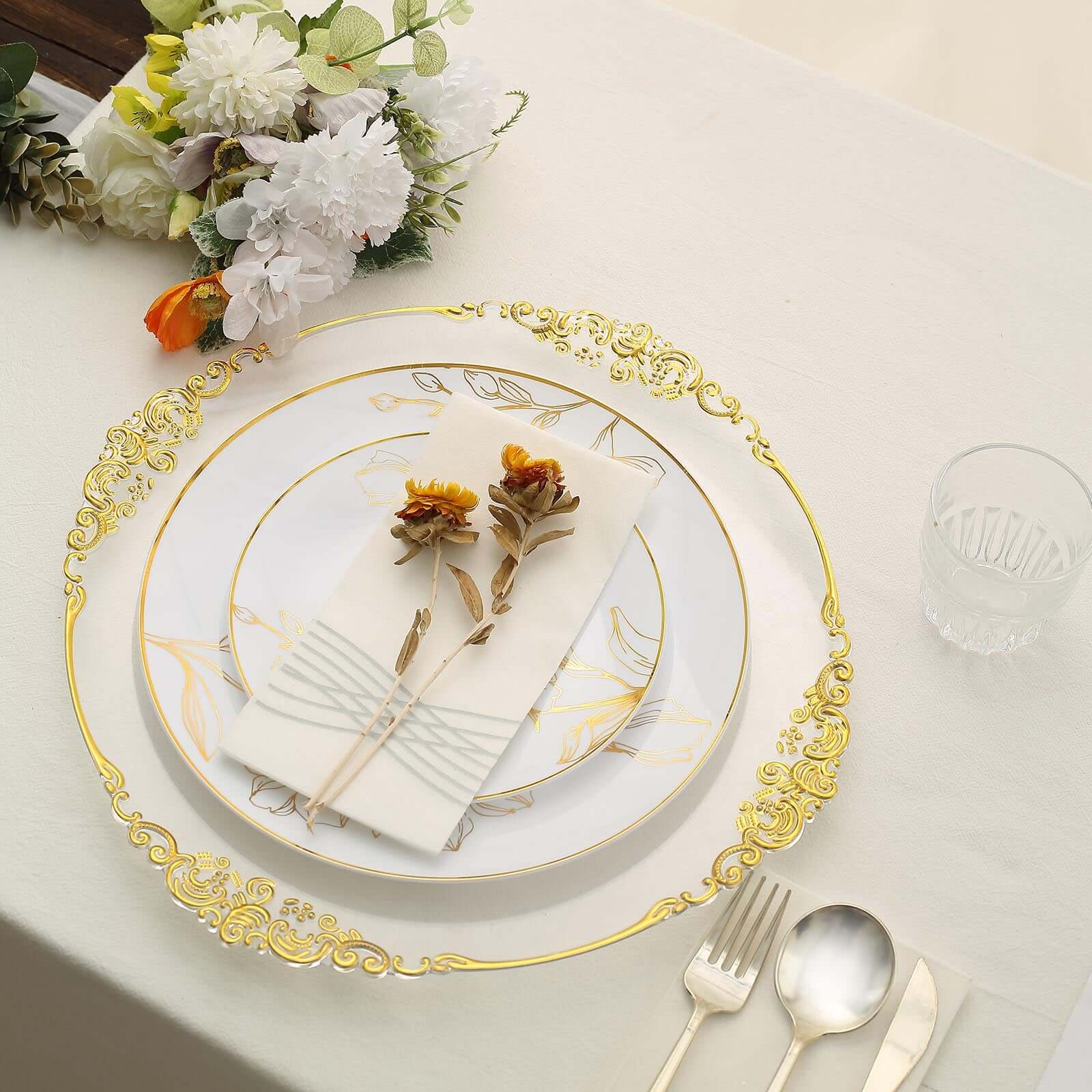 Set of 20 Plastic Round Dinner and Dessert Plates 8", 10" - Image 2