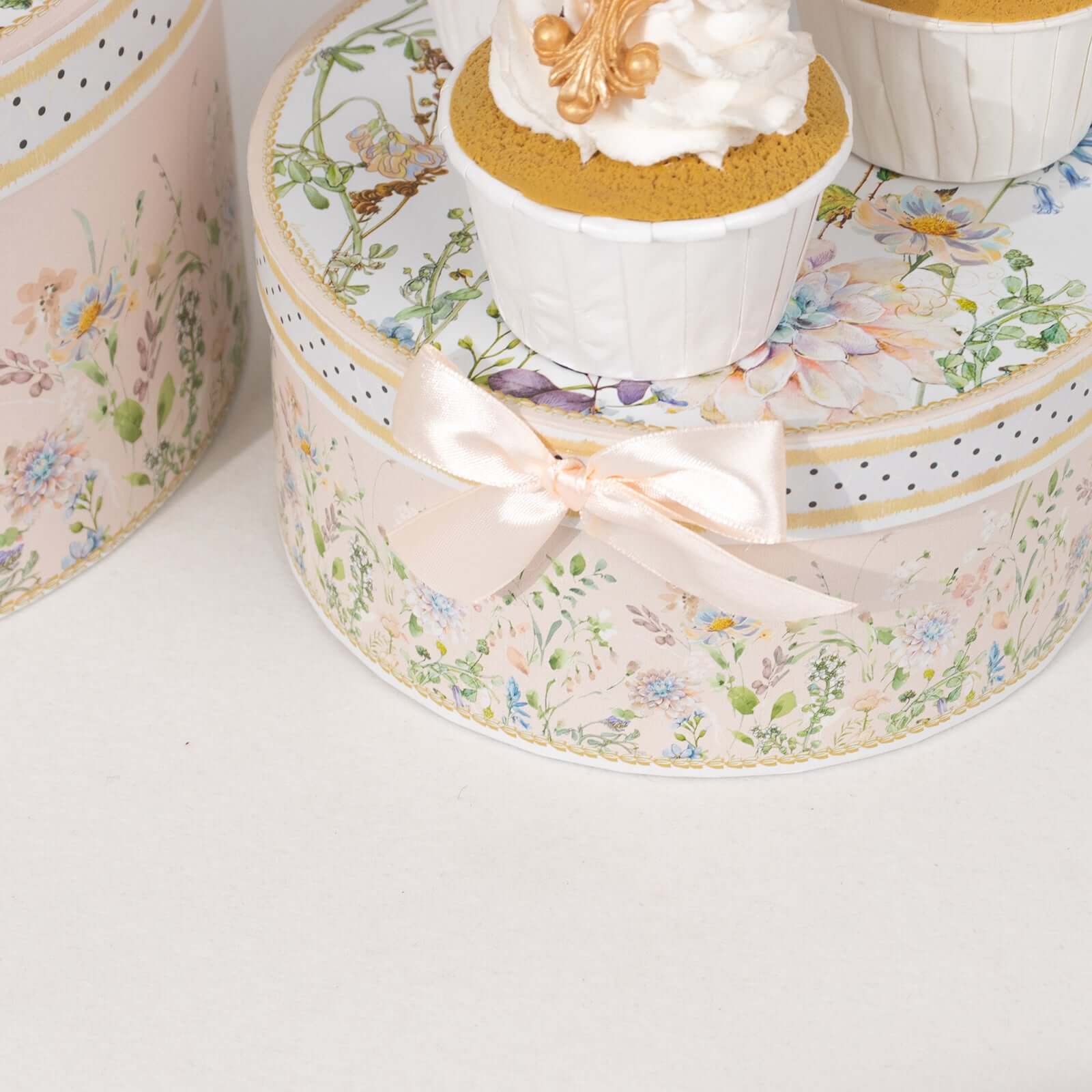 Set of 4 Cardstock Round Nesting Gift Boxes With Lids 5",7",8",9" - Image 10