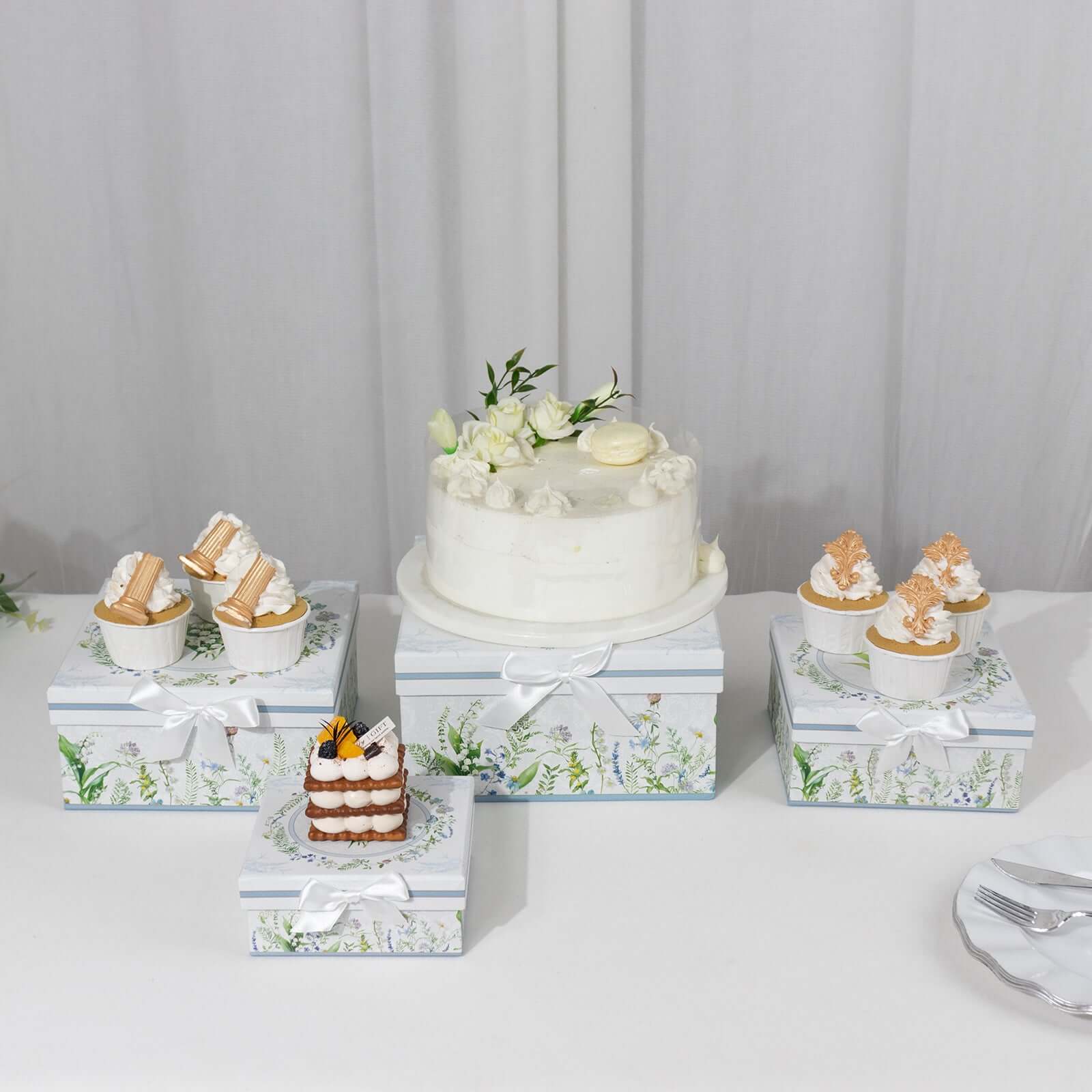 Set of 4 Cardstock Square Nesting Gift Boxes With Lids 6",7",8",9" - Image 2