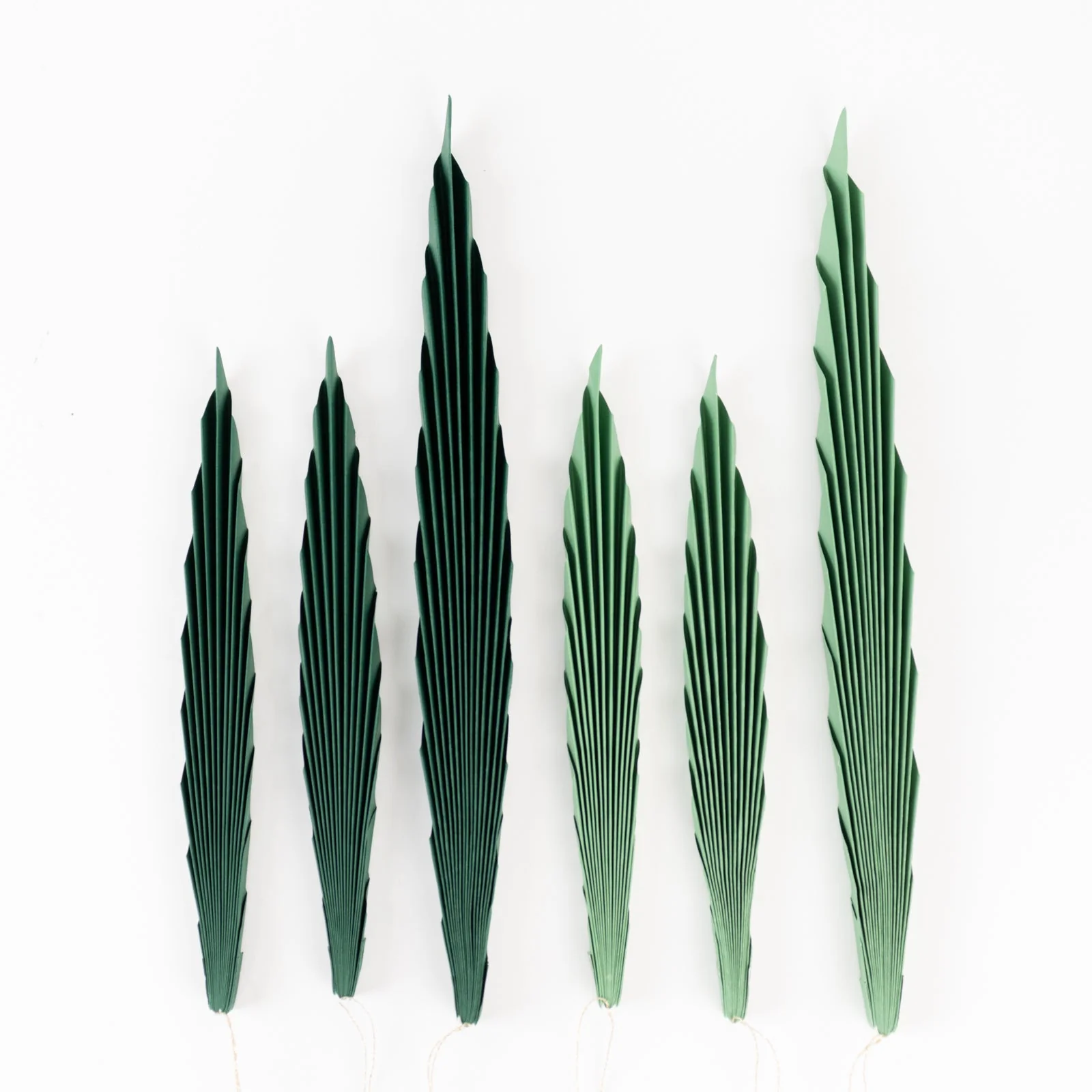 Set of 6 Mixed Green Leaves Hanging Paper Fans Wall Decor, Pre-Strung Foldable Tropical Palm Leaves Jungle Theme Party Supplies - 11",15" - Image 7