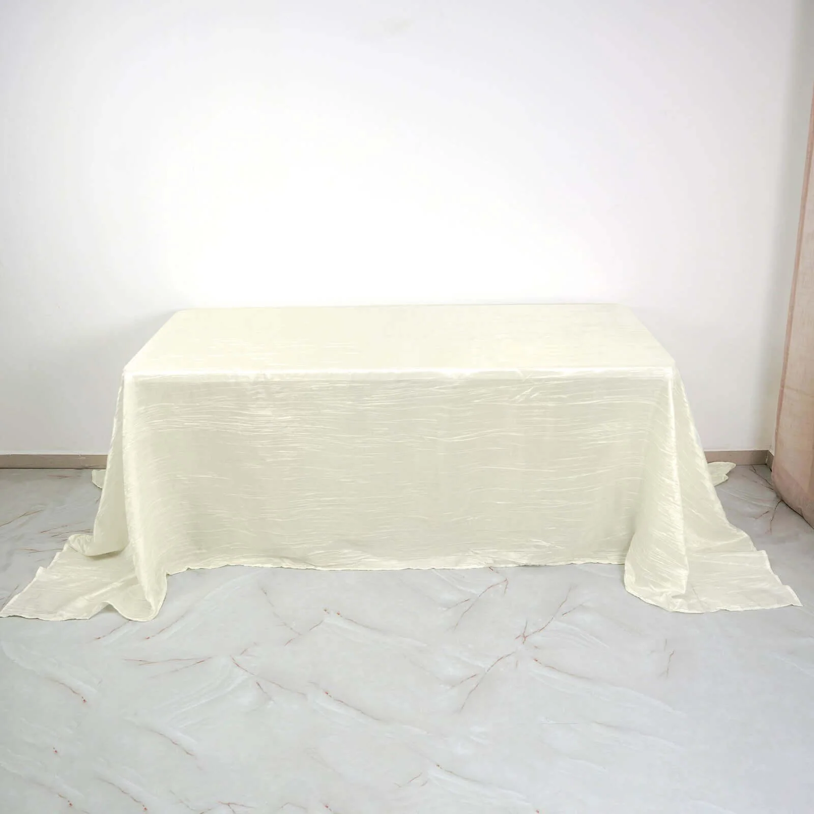 Taffeta Rectangle Tablecloth 90"x132" Ivory with Accordion Crinkle Design - Seamless Finish - Image 6