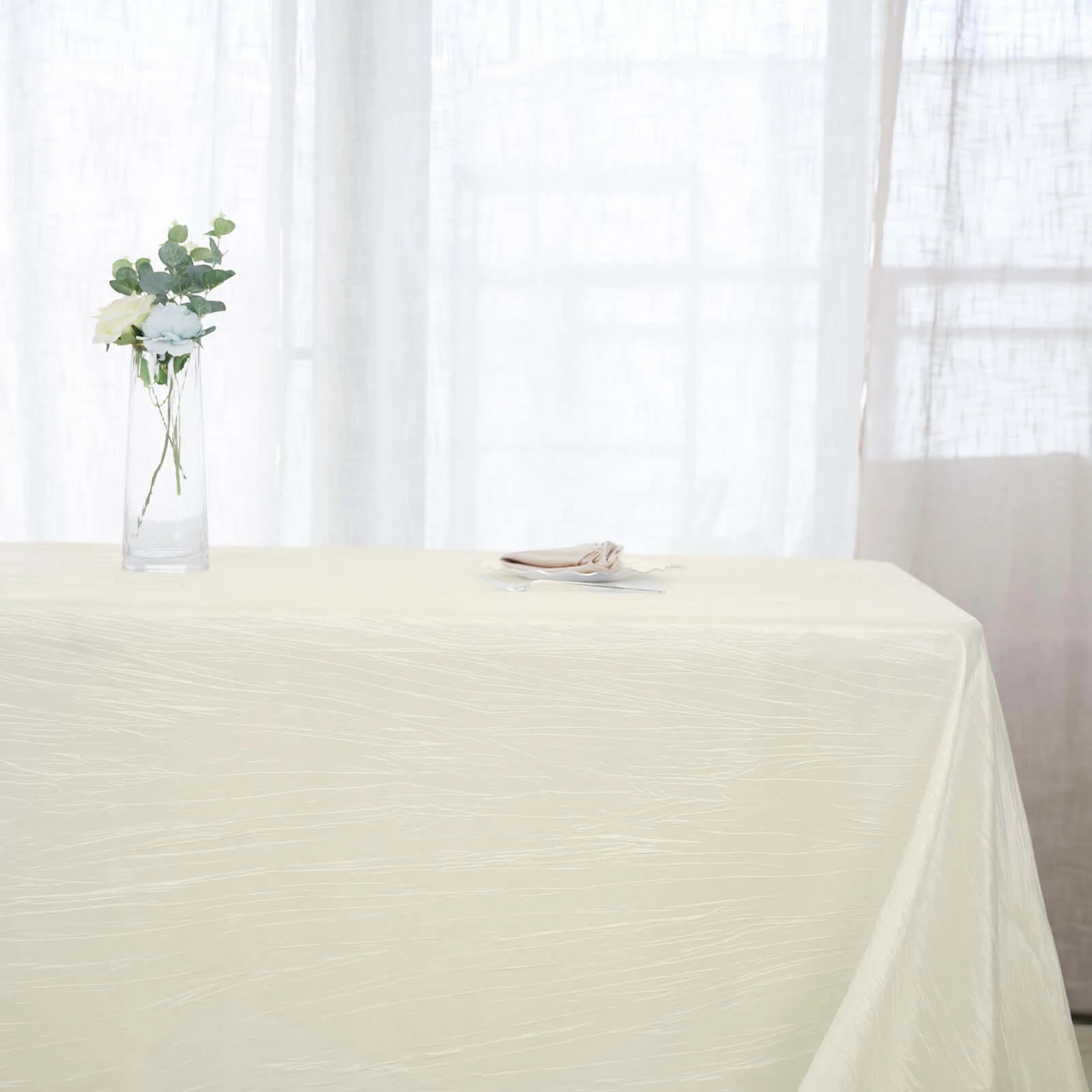 Taffeta Rectangle Tablecloth 90"x156" Ivory with Accordion Crinkle Design - Seamless Finish - Image 5
