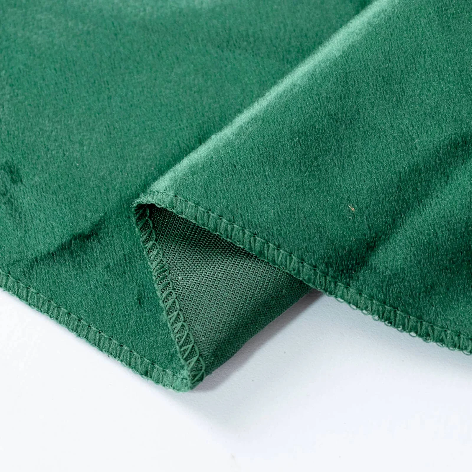 Premium Velvet Round Tablecloth 132" Hunter Emerald Green - Soft & Reusable Table Cover - Image 4