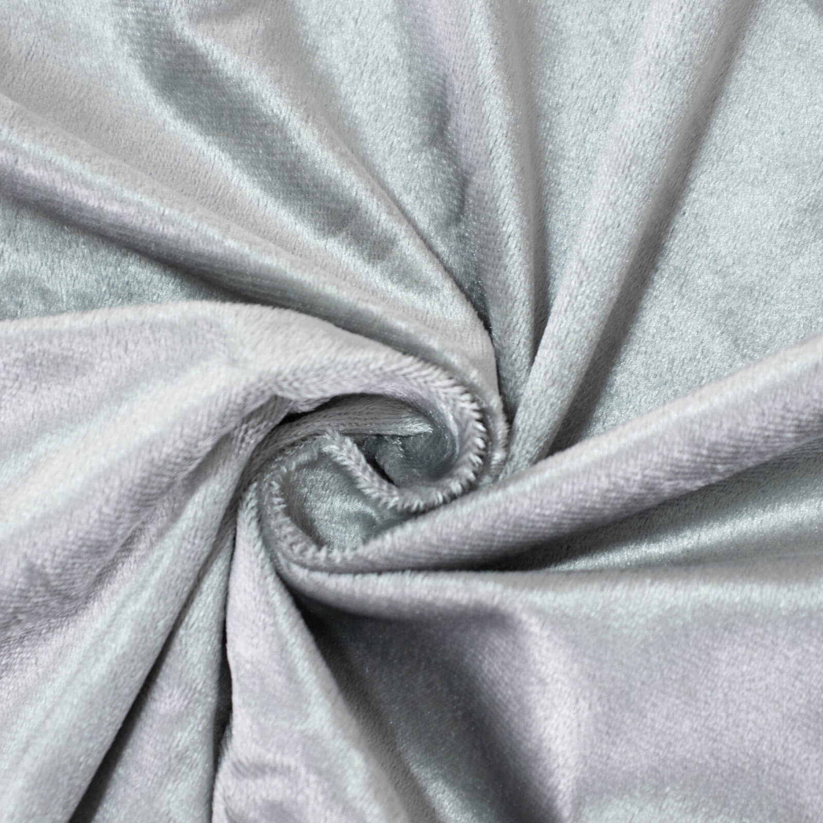 Premium Velvet Round Tablecloth 132" Silver - Soft & Reusable Table Cover - Image 6
