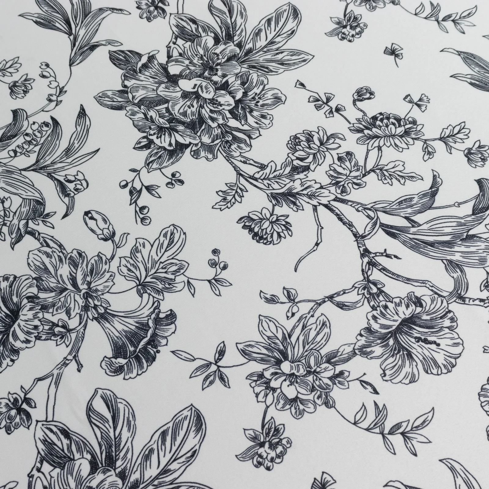 Polyester Rectangular Tablecloth 90"x132" White with Black French Toile Pattern - Sophisticated Seamless Table Cover for Chic Weddings & Events - Image 6